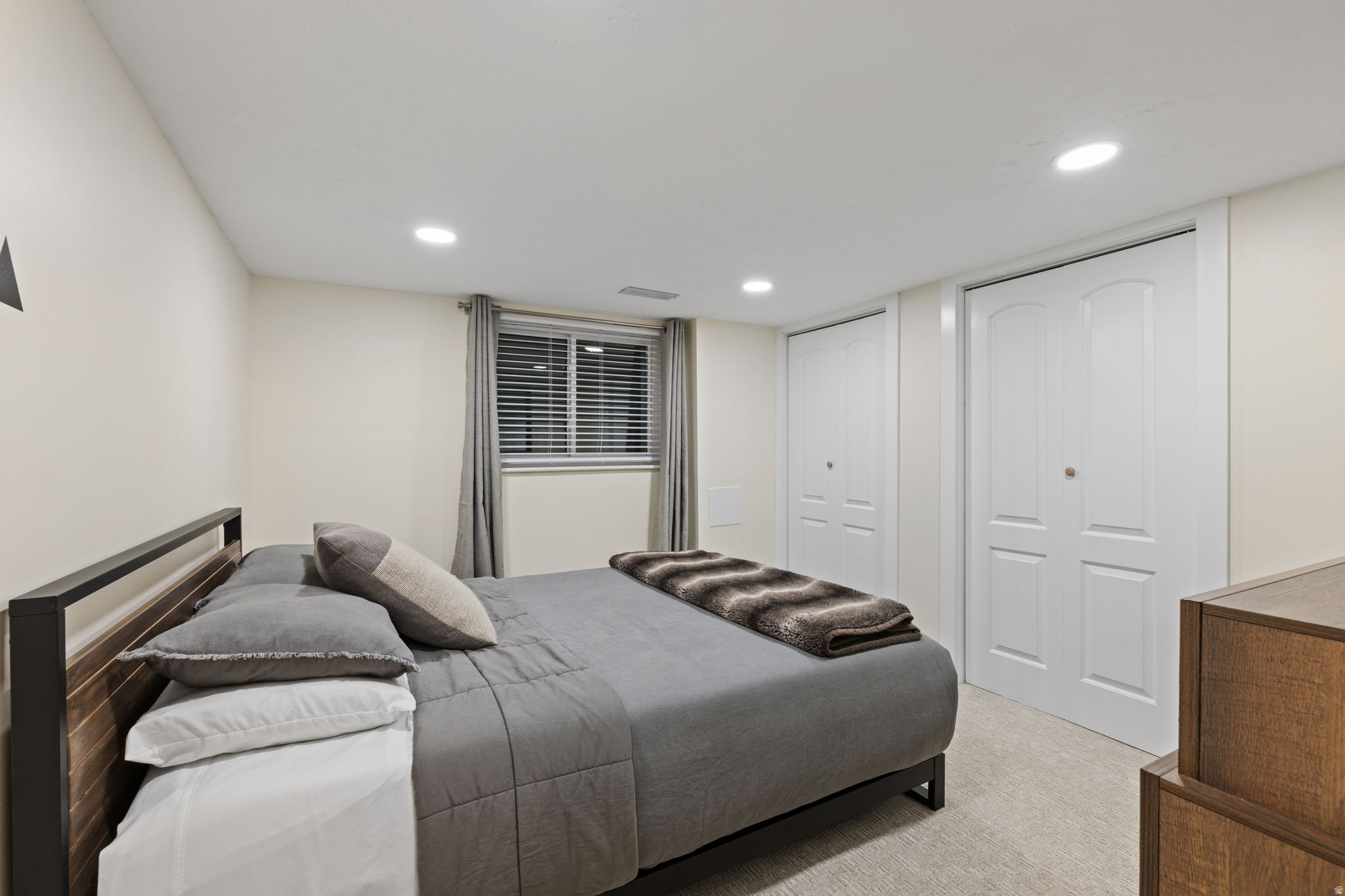 FLORAL GROVE ESTATES - Residential