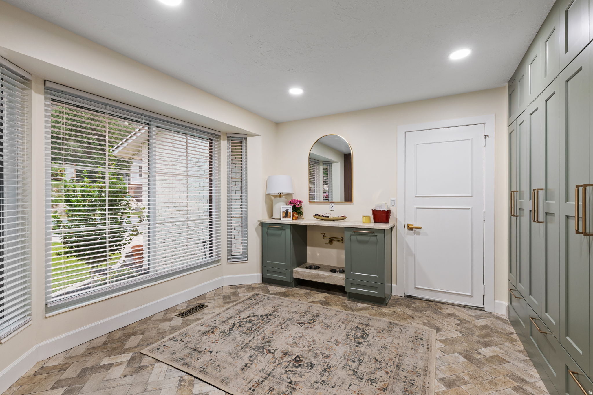 FLORAL GROVE ESTATES - Residential