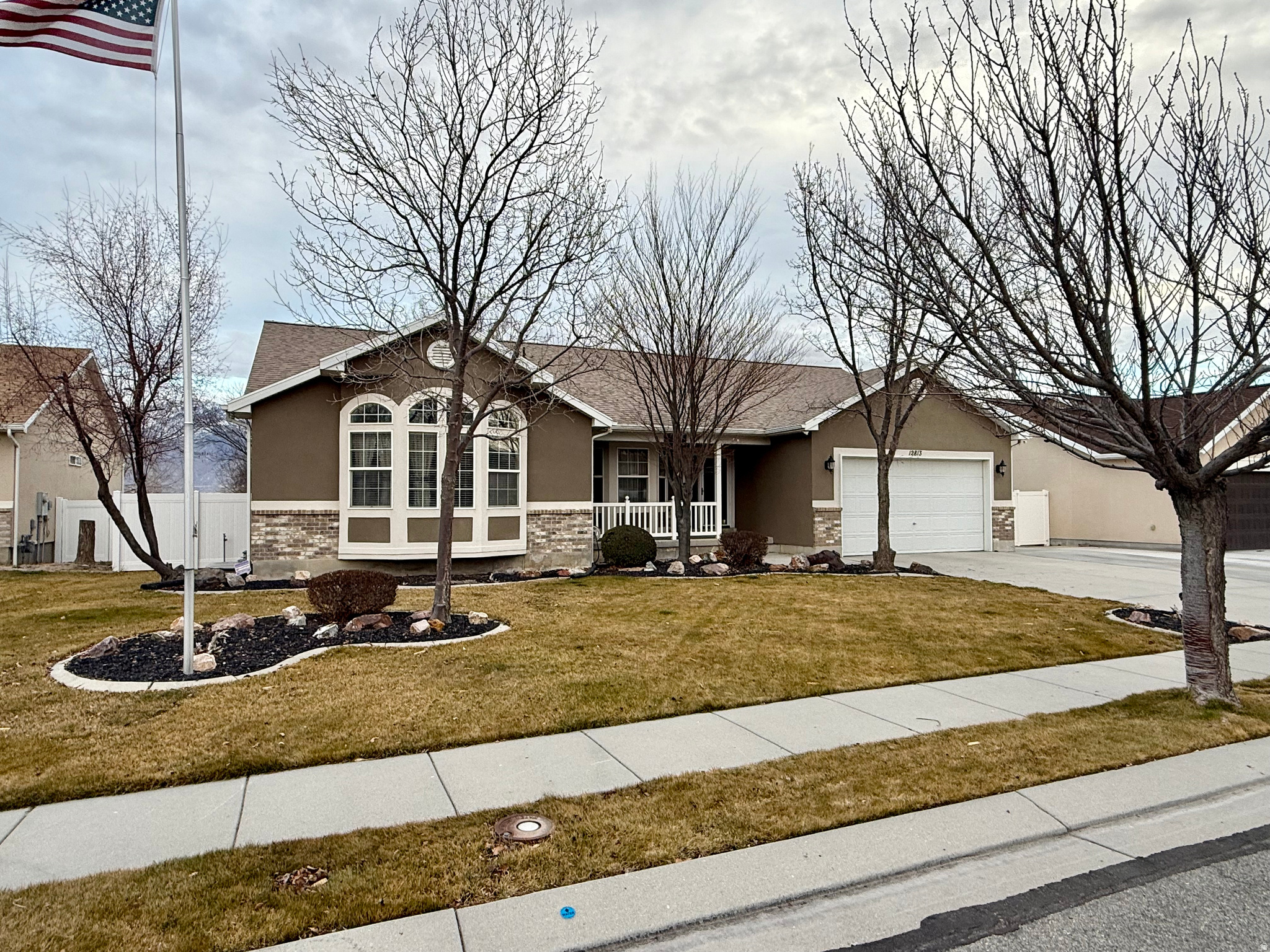RIVERTON VILLAGE - Residential