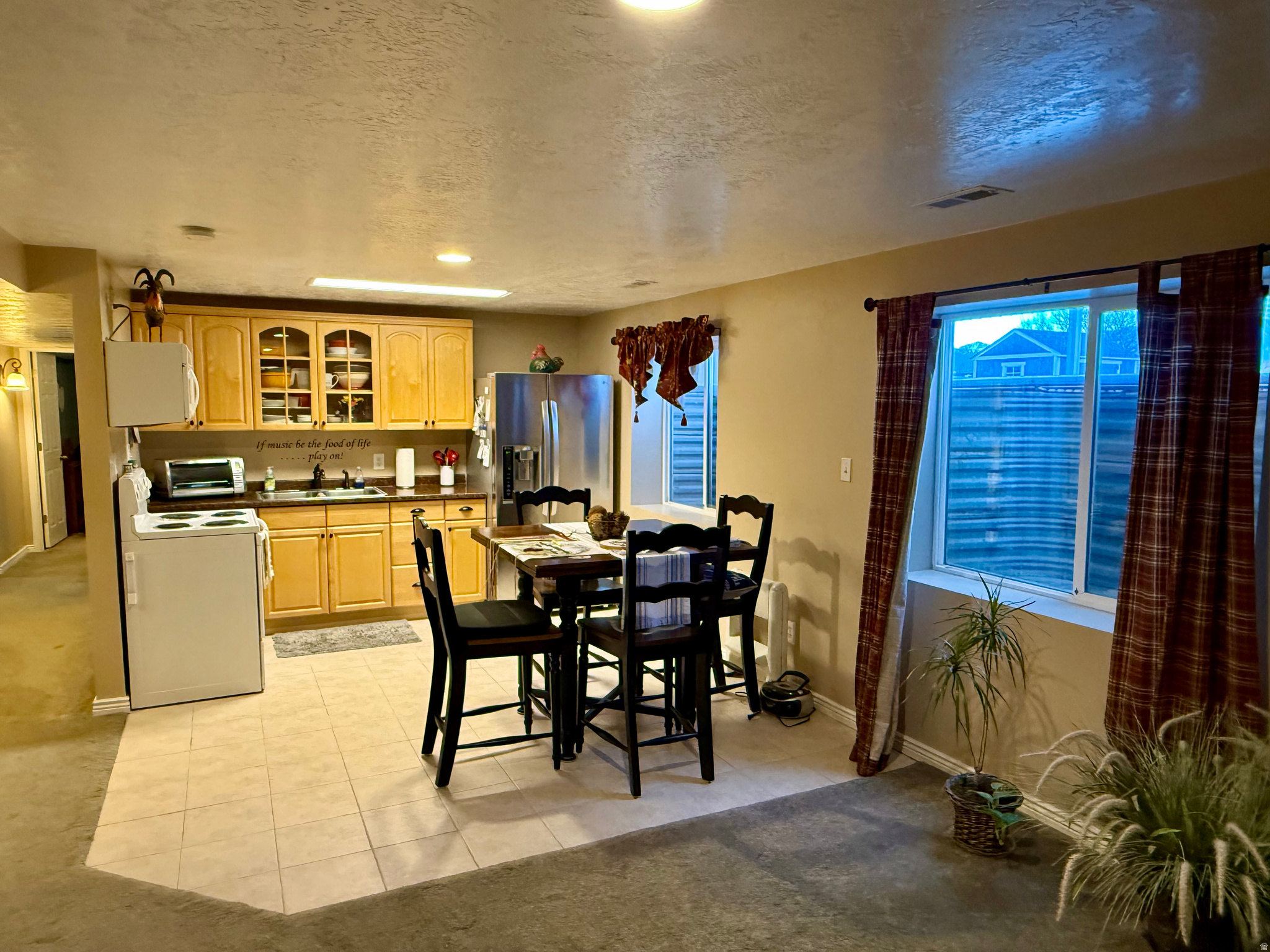 RIVERTON VILLAGE - Residential
