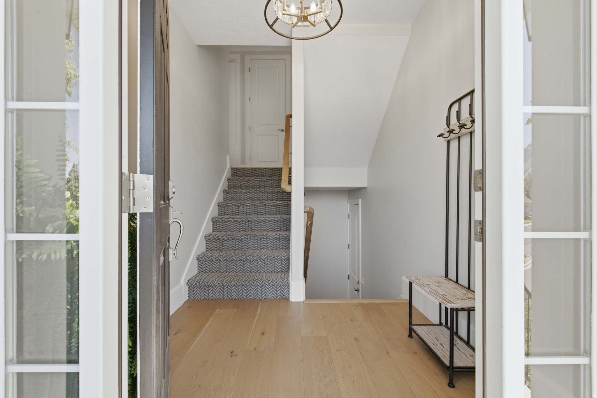 OLDE IVY - Residential