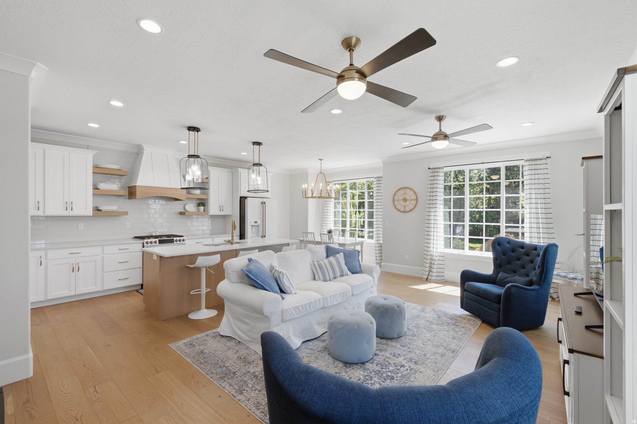 OLDE IVY - Residential