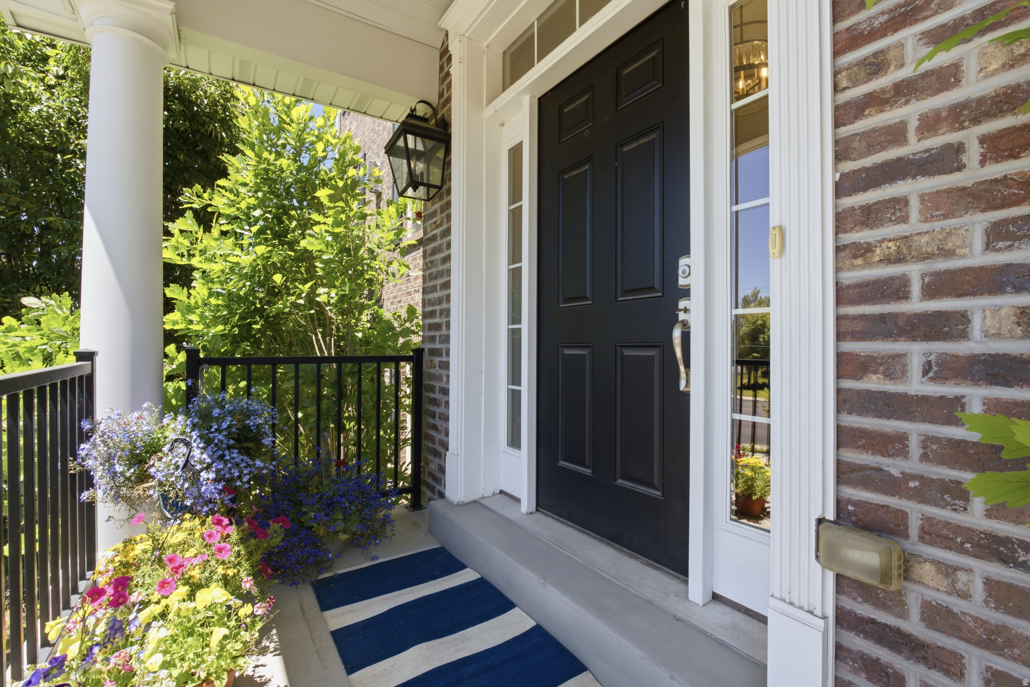 OLDE IVY - Residential