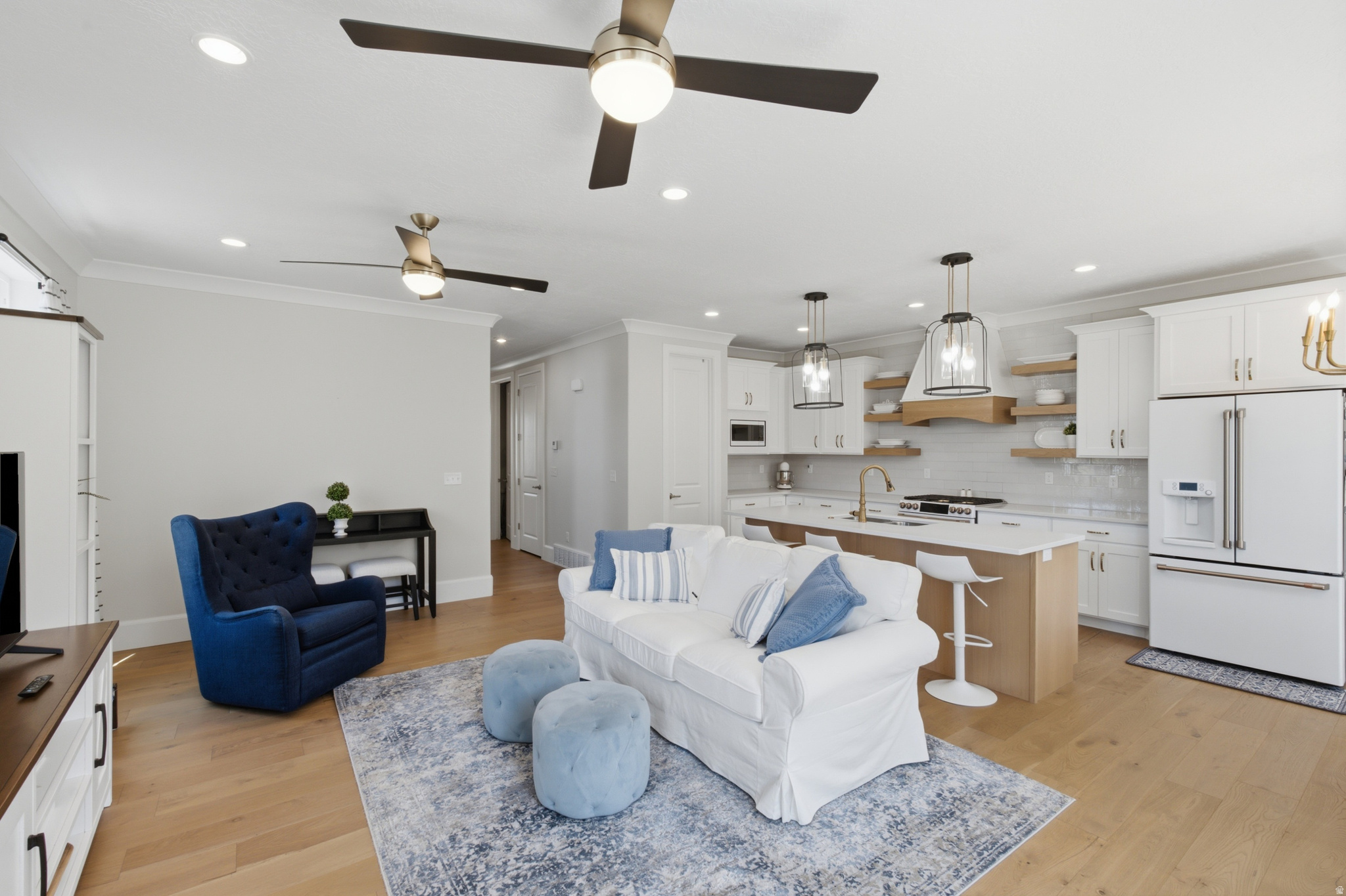 OLDE IVY - Residential
