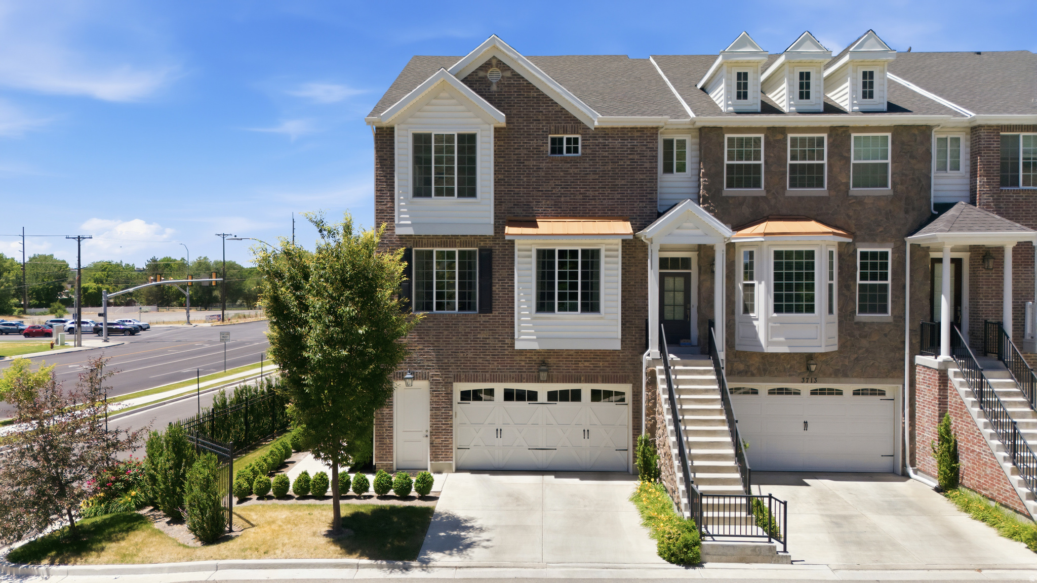 OLDE IVY - Residential