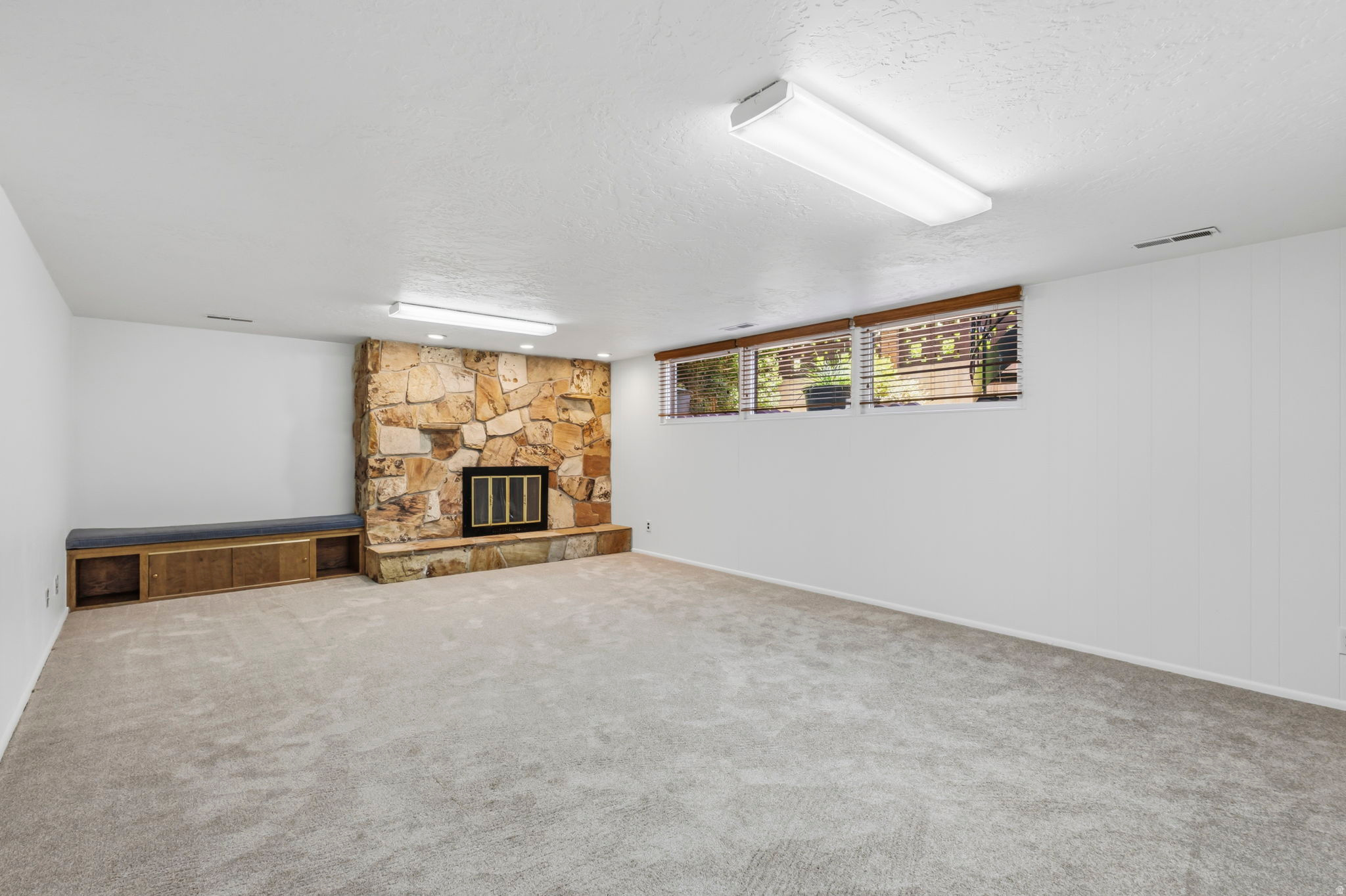 MONT ROSE ESTATES - Residential