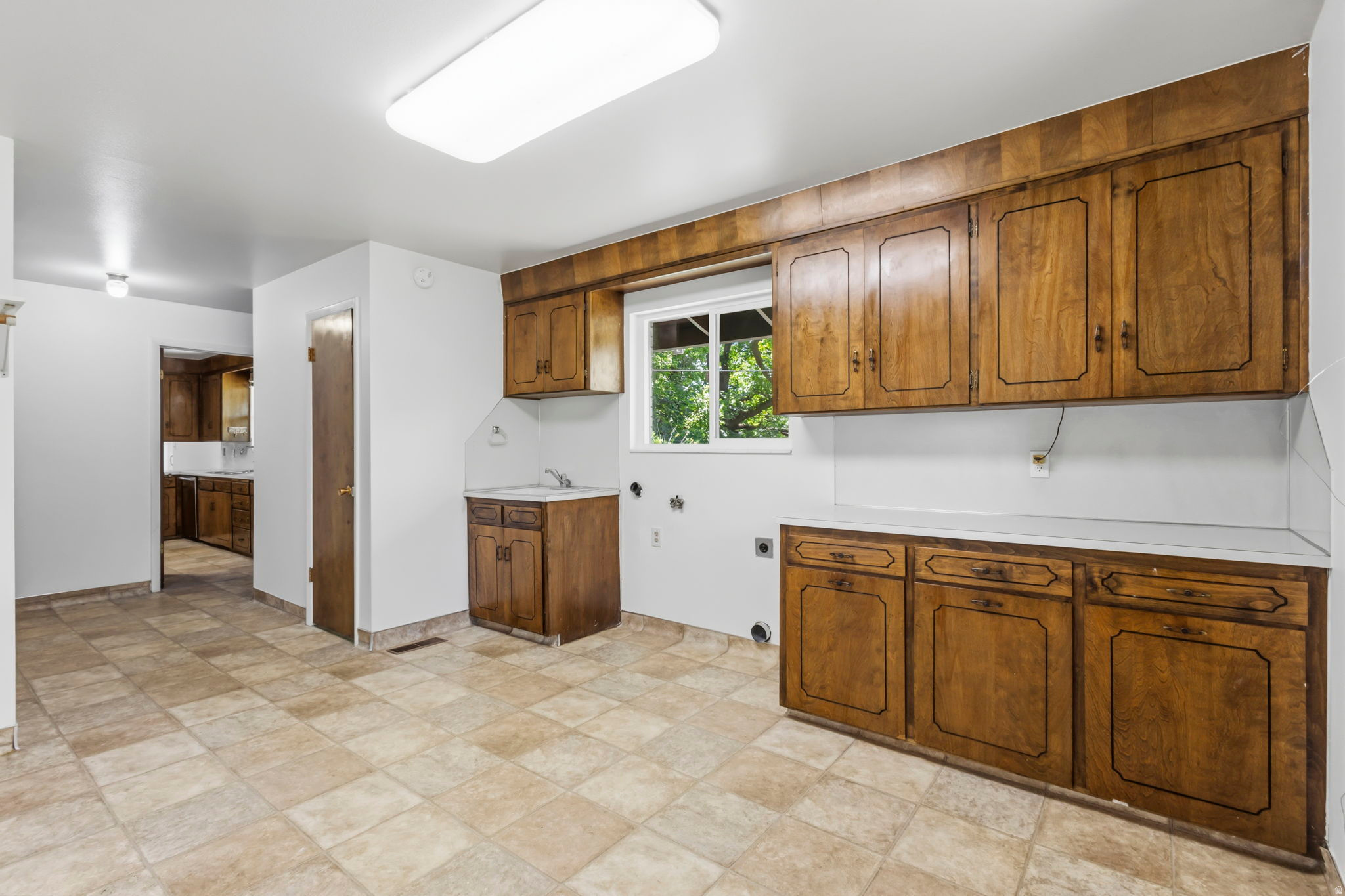 MONT ROSE ESTATES - Residential