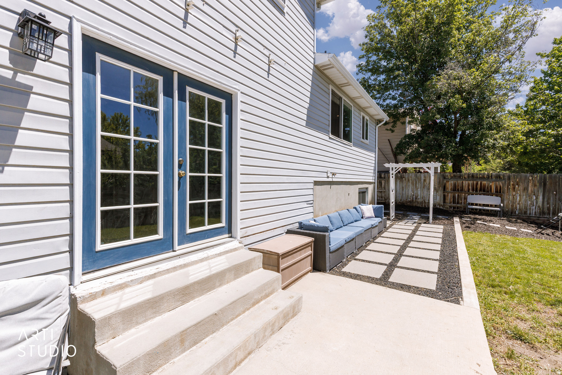 CHAPEL HILLS - Residential