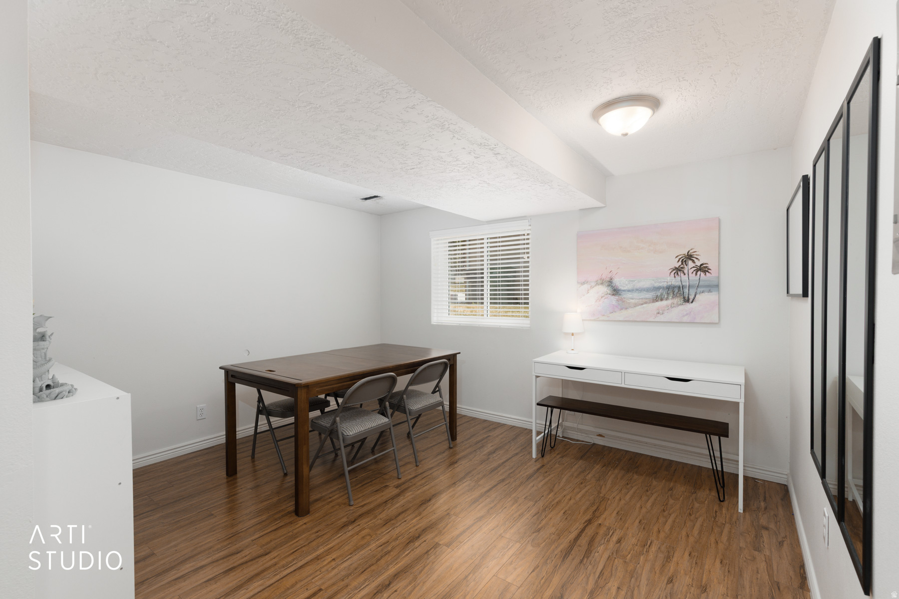 CHAPEL HILLS - Residential