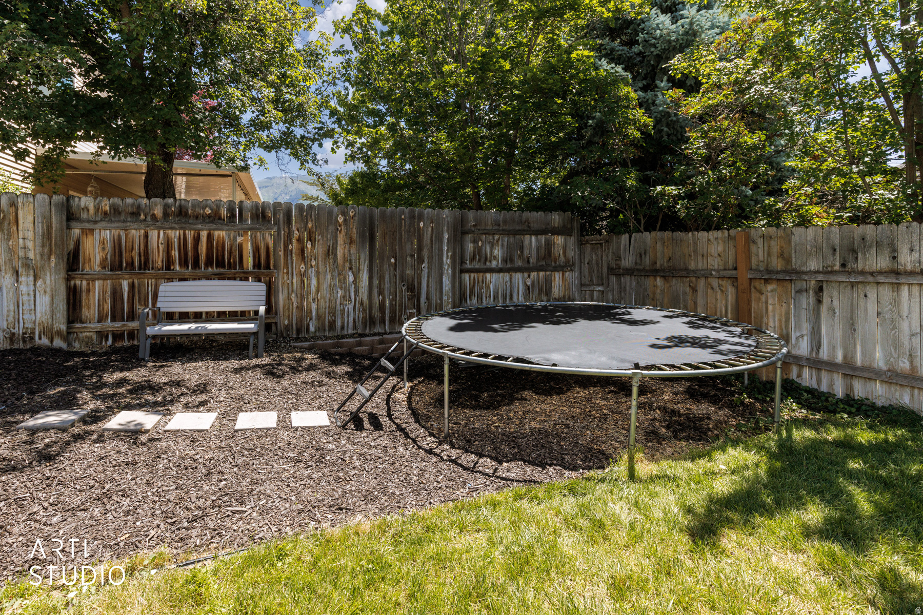 CHAPEL HILLS - Residential