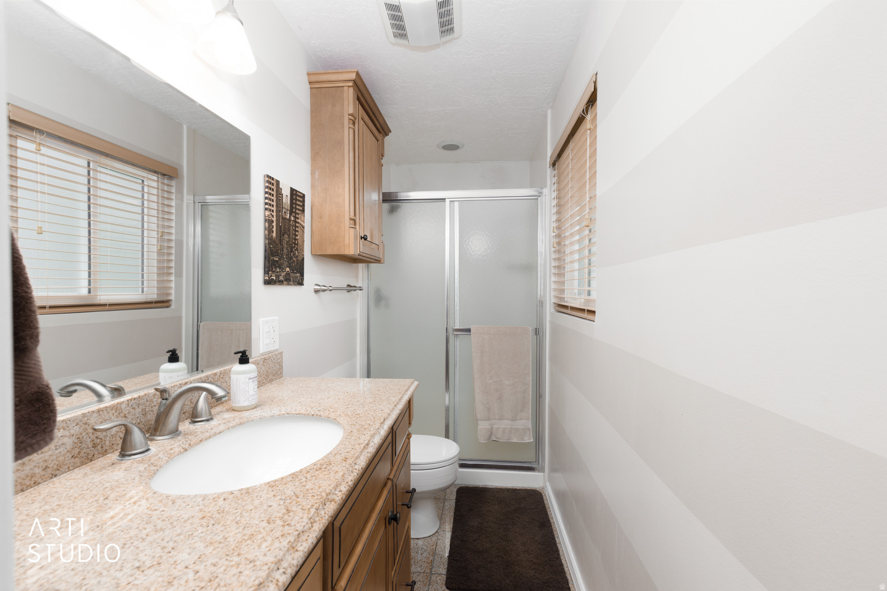 CHAPEL HILLS - Residential