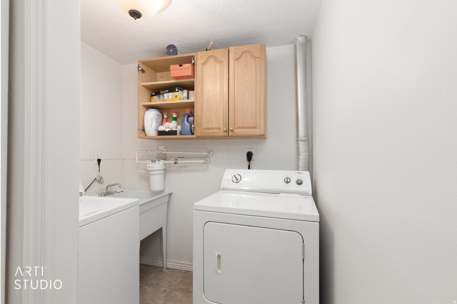 CHAPEL HILLS - Residential