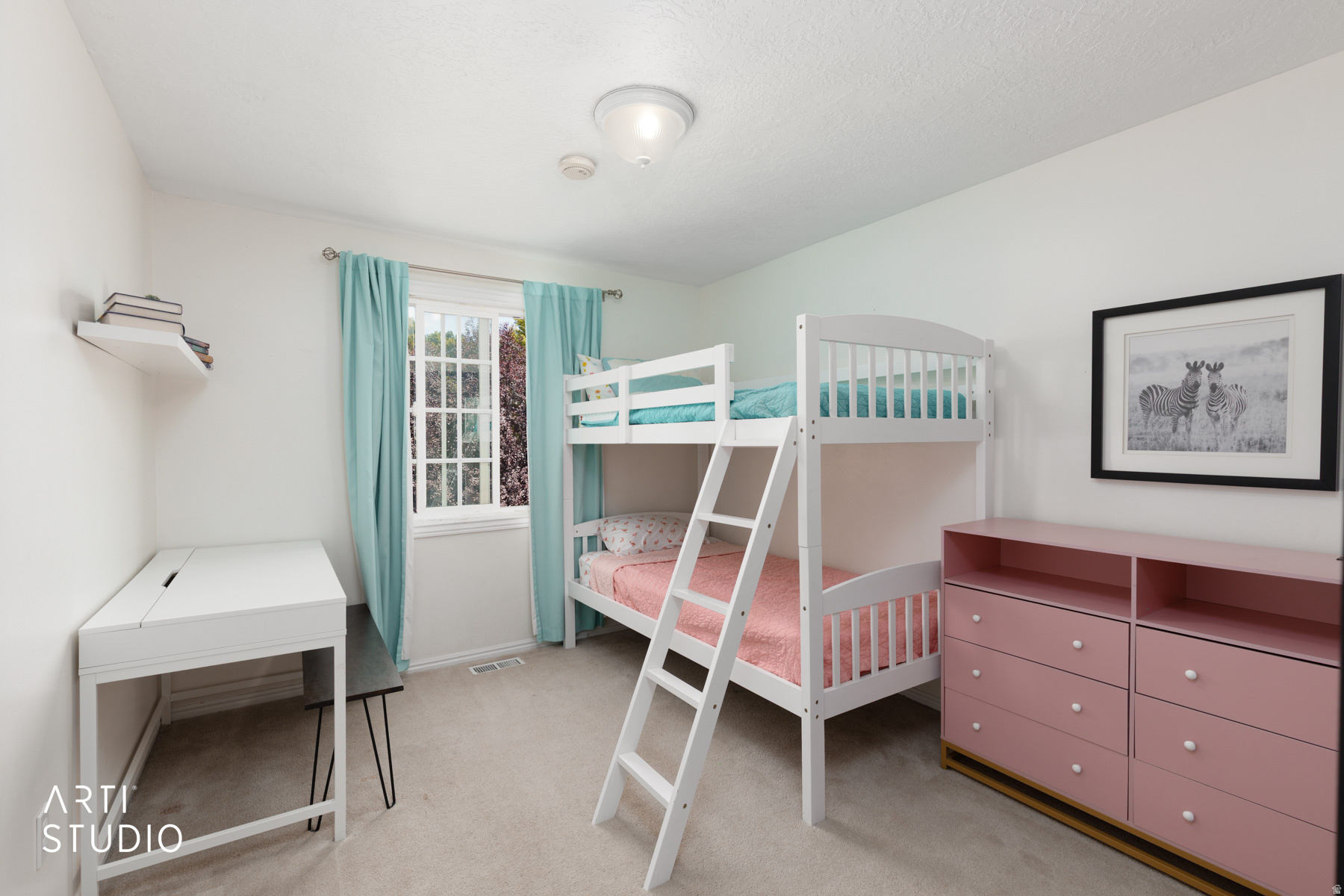 CHAPEL HILLS - Residential