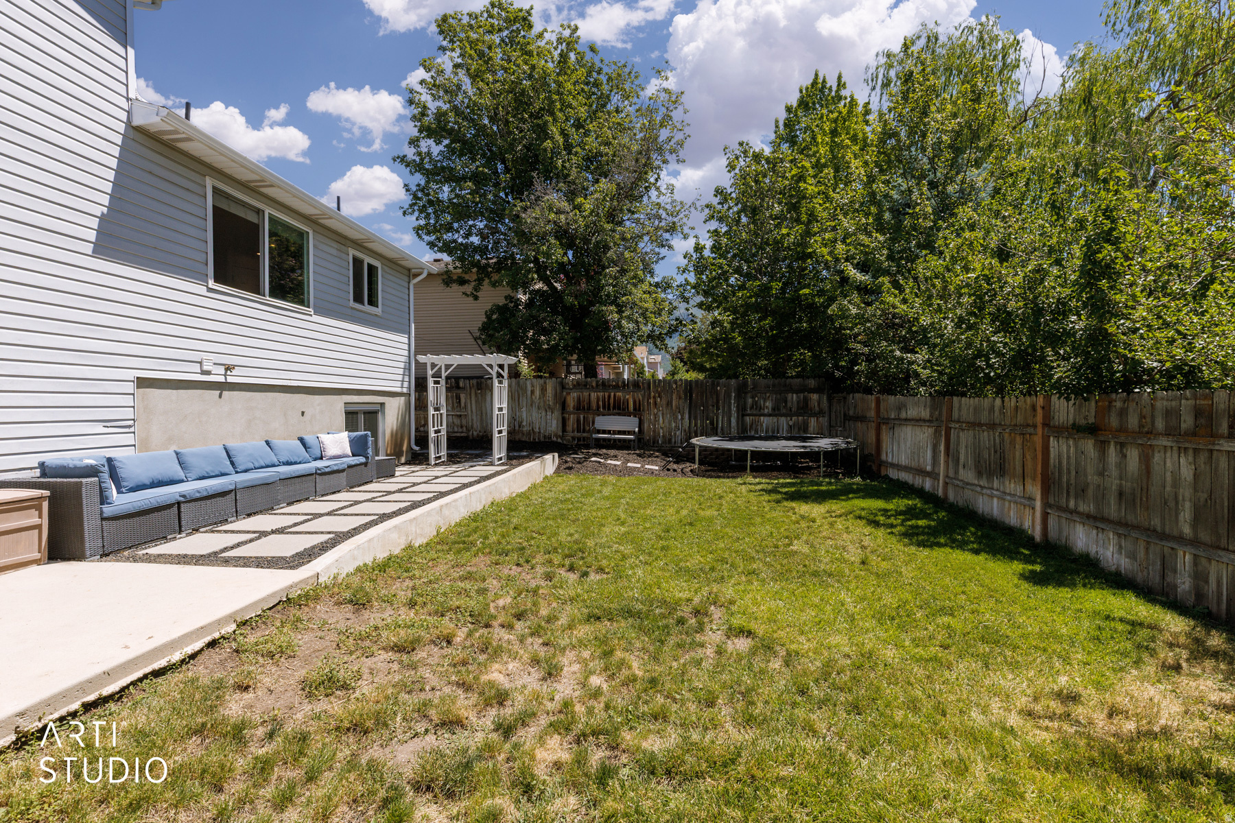 CHAPEL HILLS - Residential