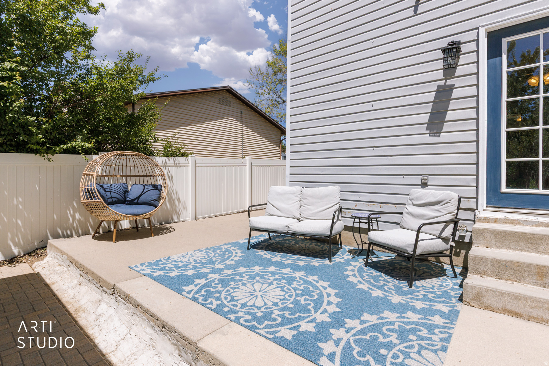 CHAPEL HILLS - Residential