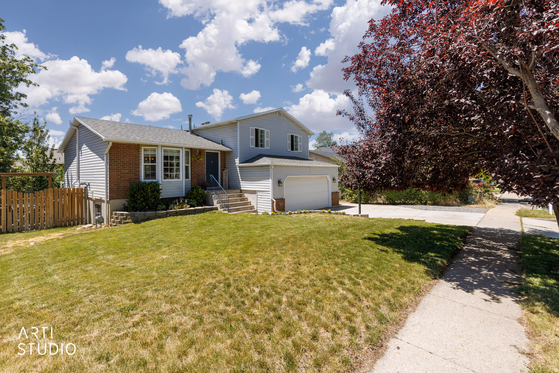 CHAPEL HILLS - Residential