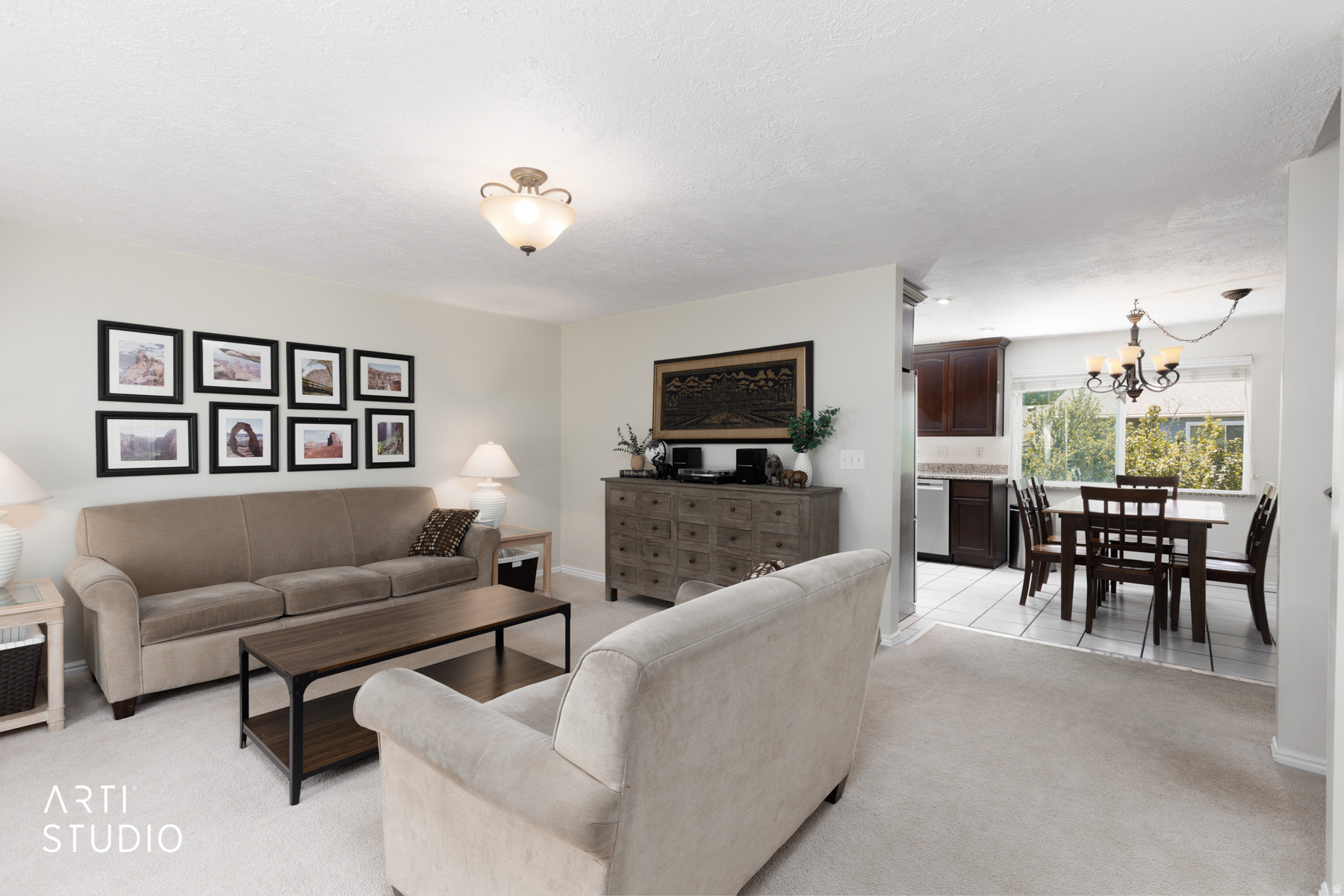 CHAPEL HILLS - Residential