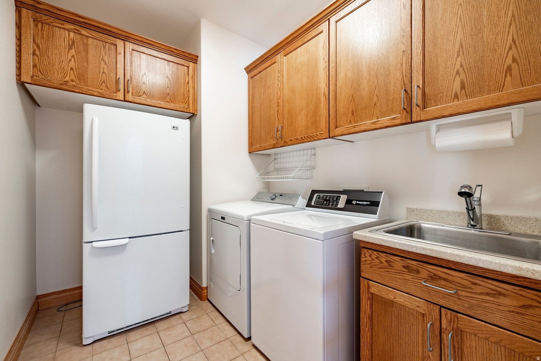 LACY LANE ESTATES - Residential