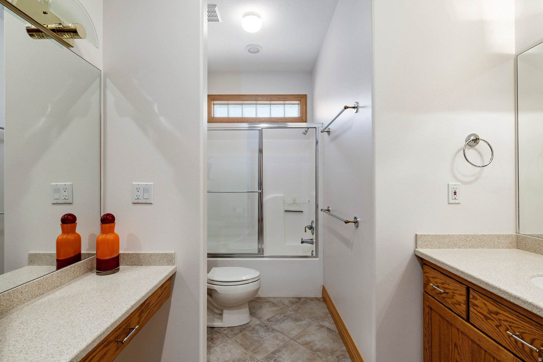 LACY LANE ESTATES - Residential