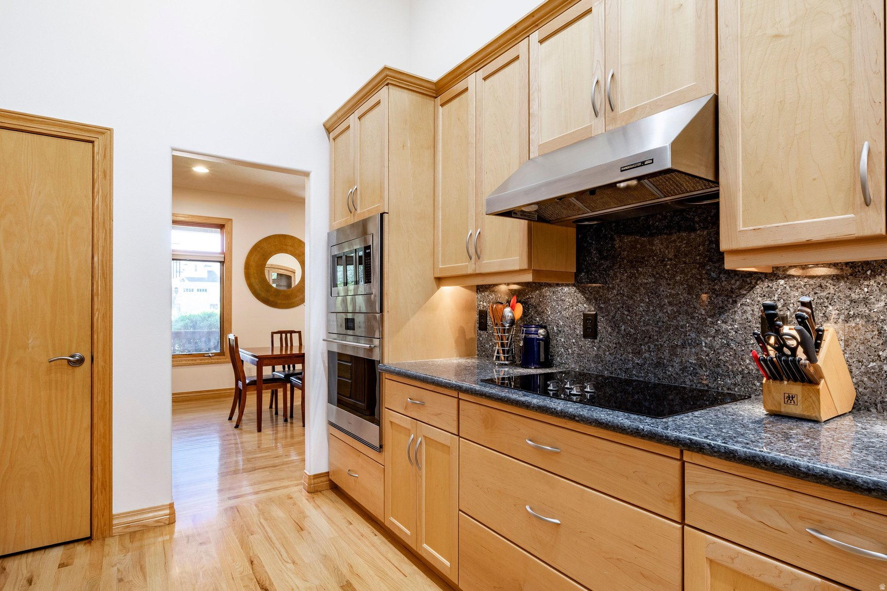 LACY LANE ESTATES - Residential
