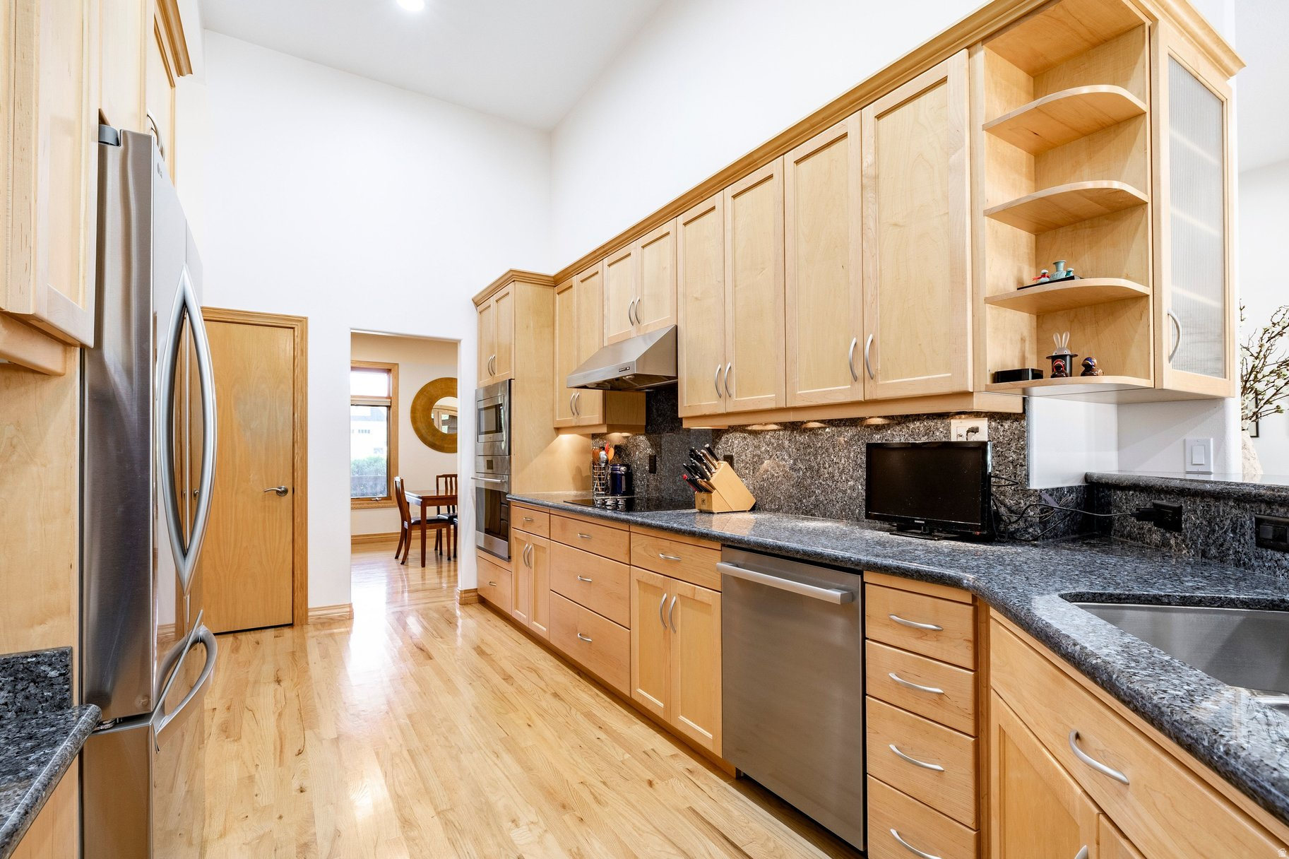 LACY LANE ESTATES - Residential