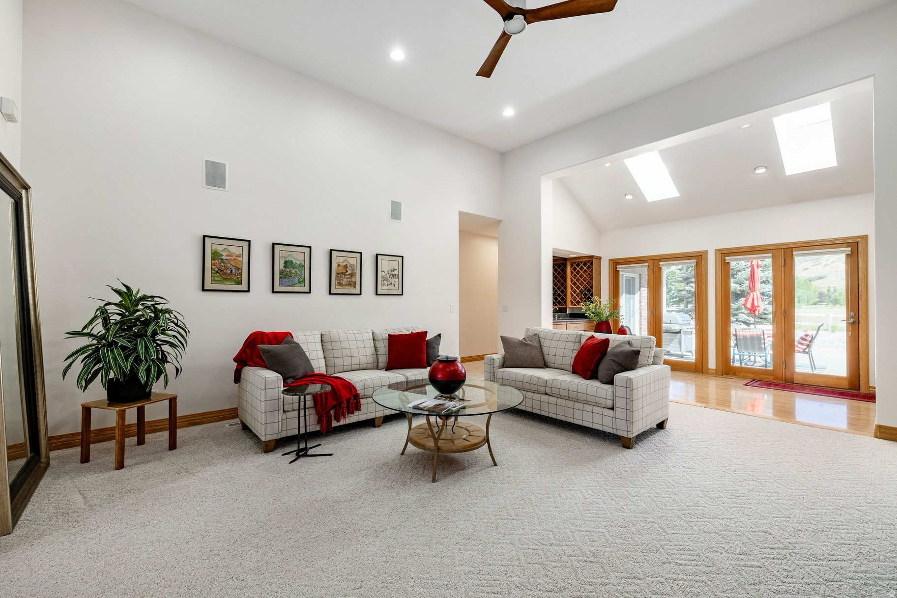 LACY LANE ESTATES - Residential