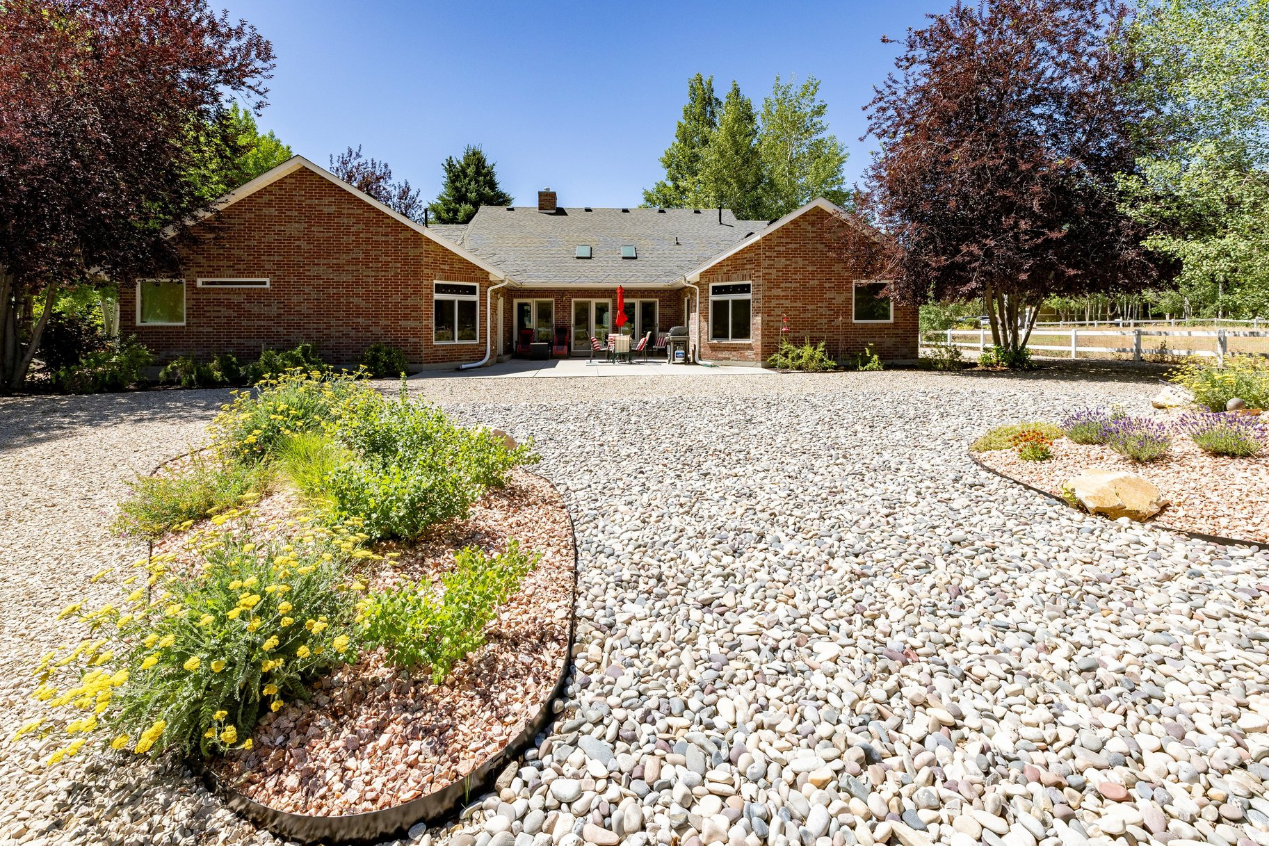 LACY LANE ESTATES - Residential