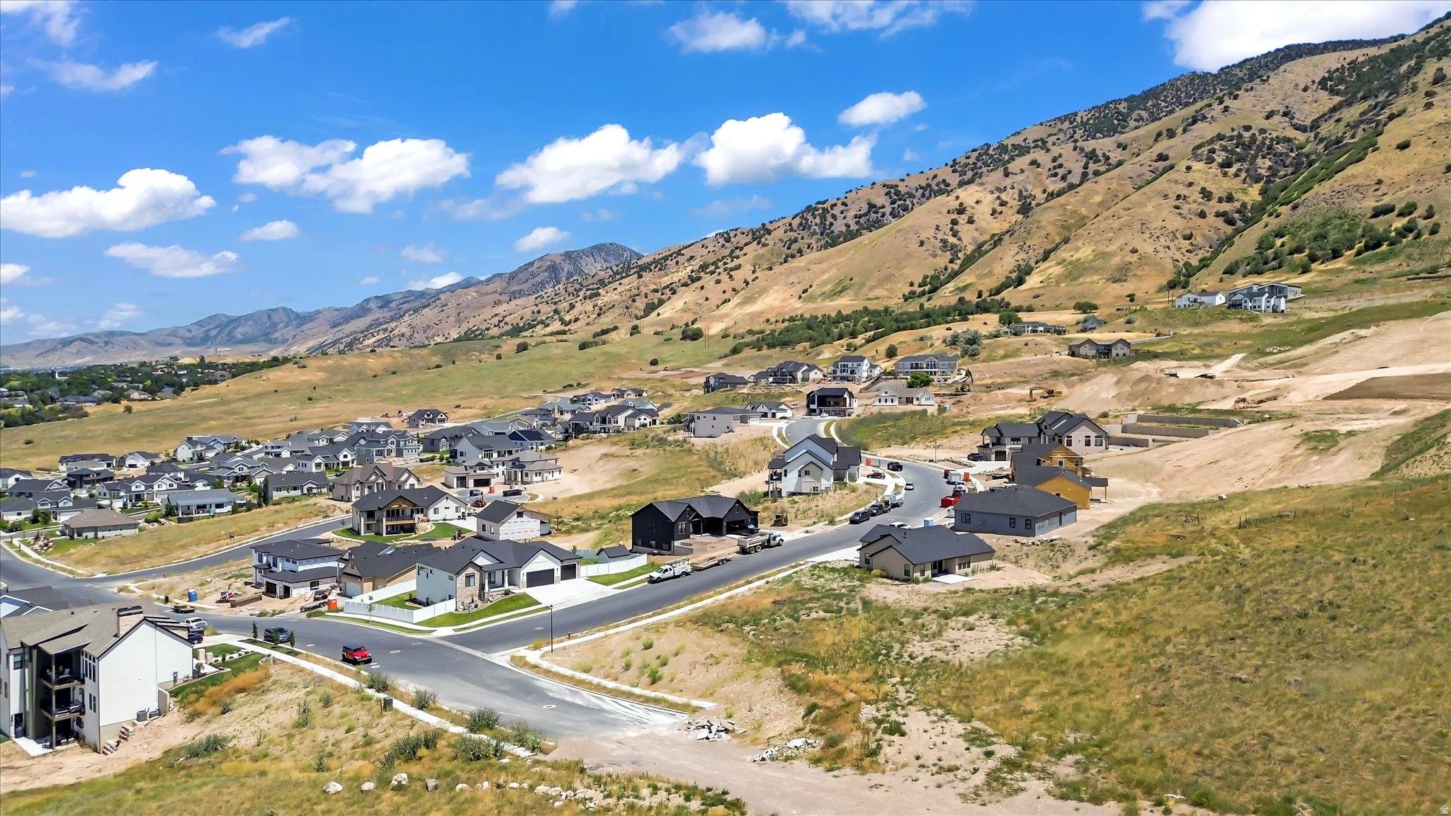 HOMES ON THE KNOLL PH 1 - Land