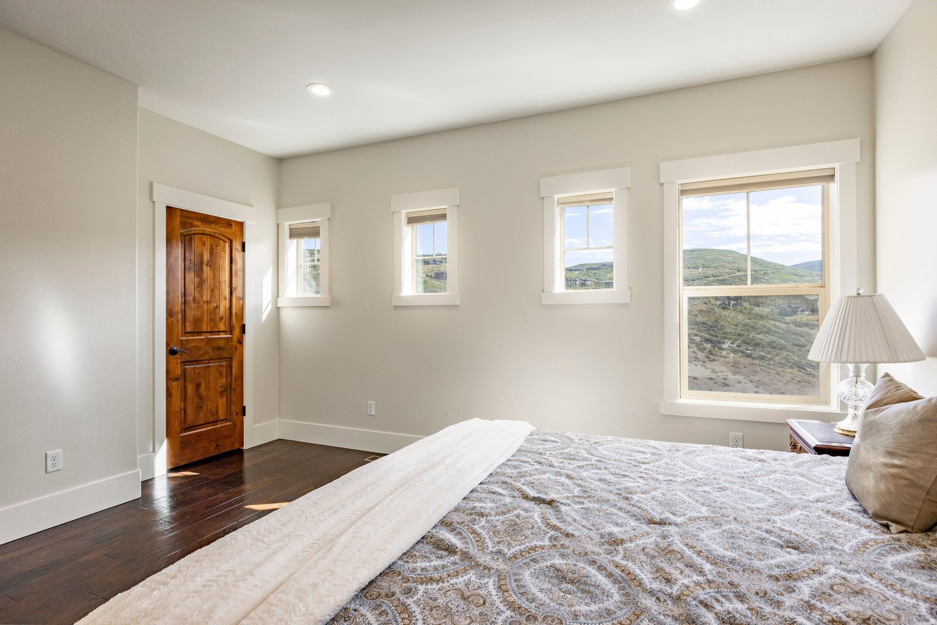 PARKS EDGE - Residential