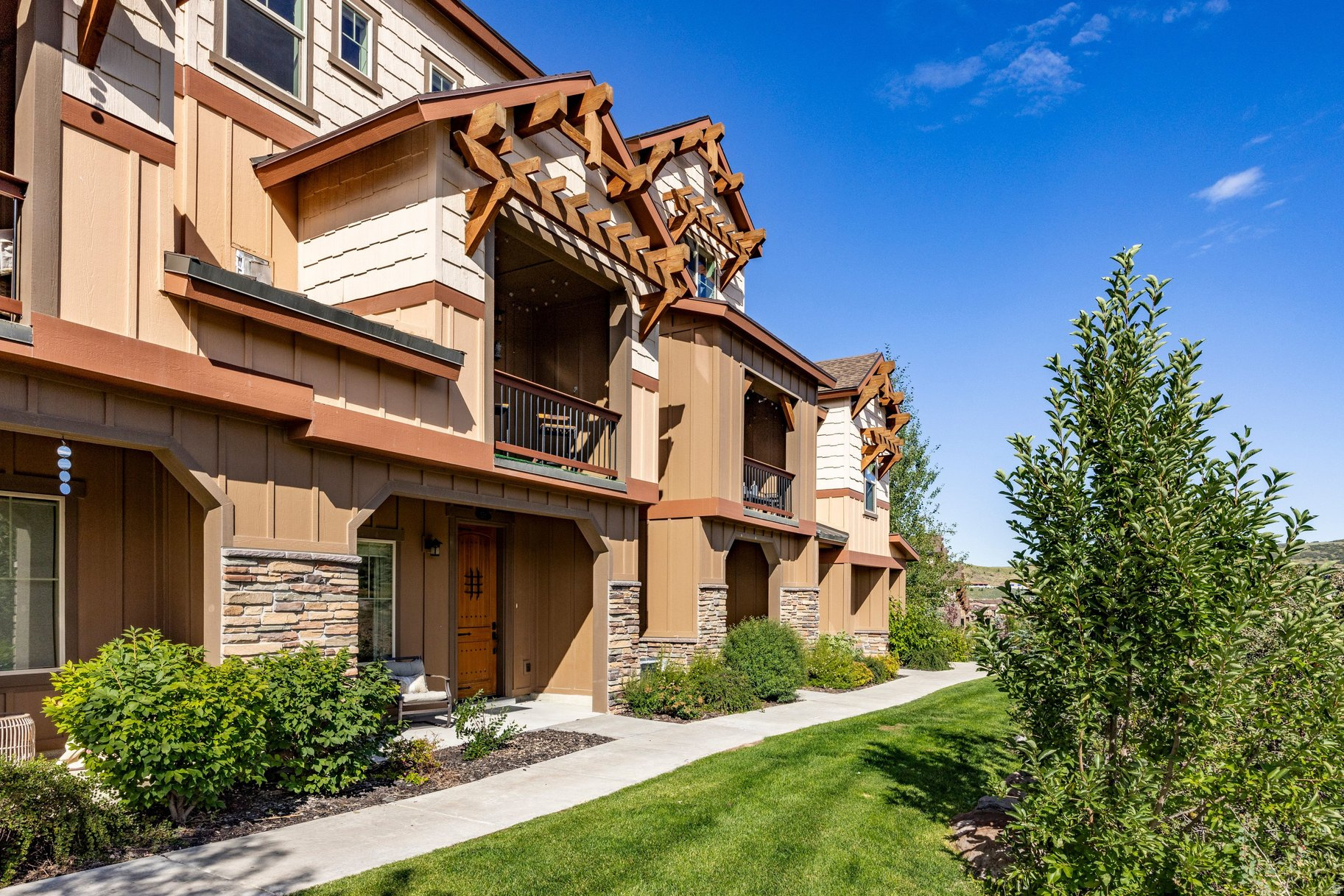 PARKS EDGE - Residential