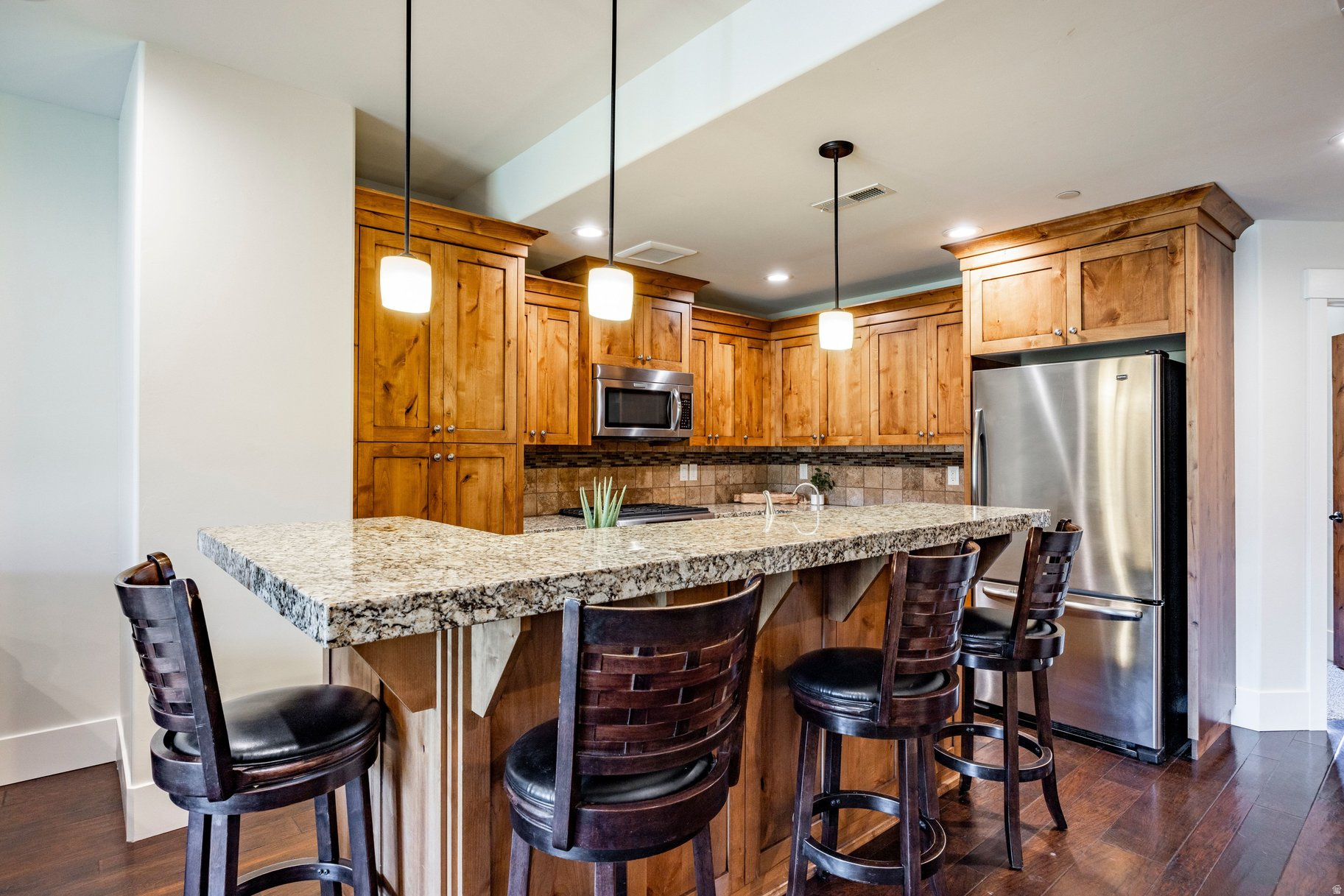 PARKS EDGE - Residential