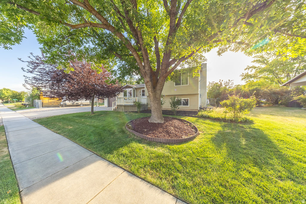 THE COLONY - Residential