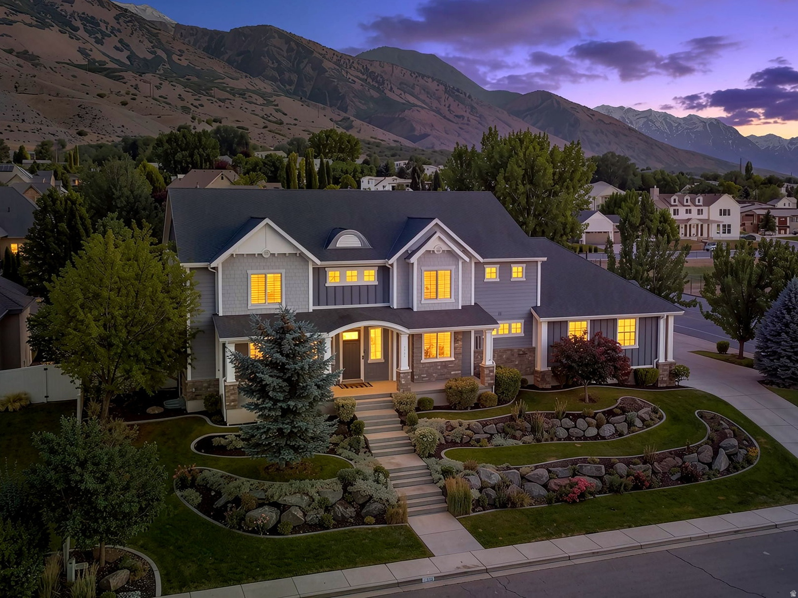 YOUNG ESTATES - Residential