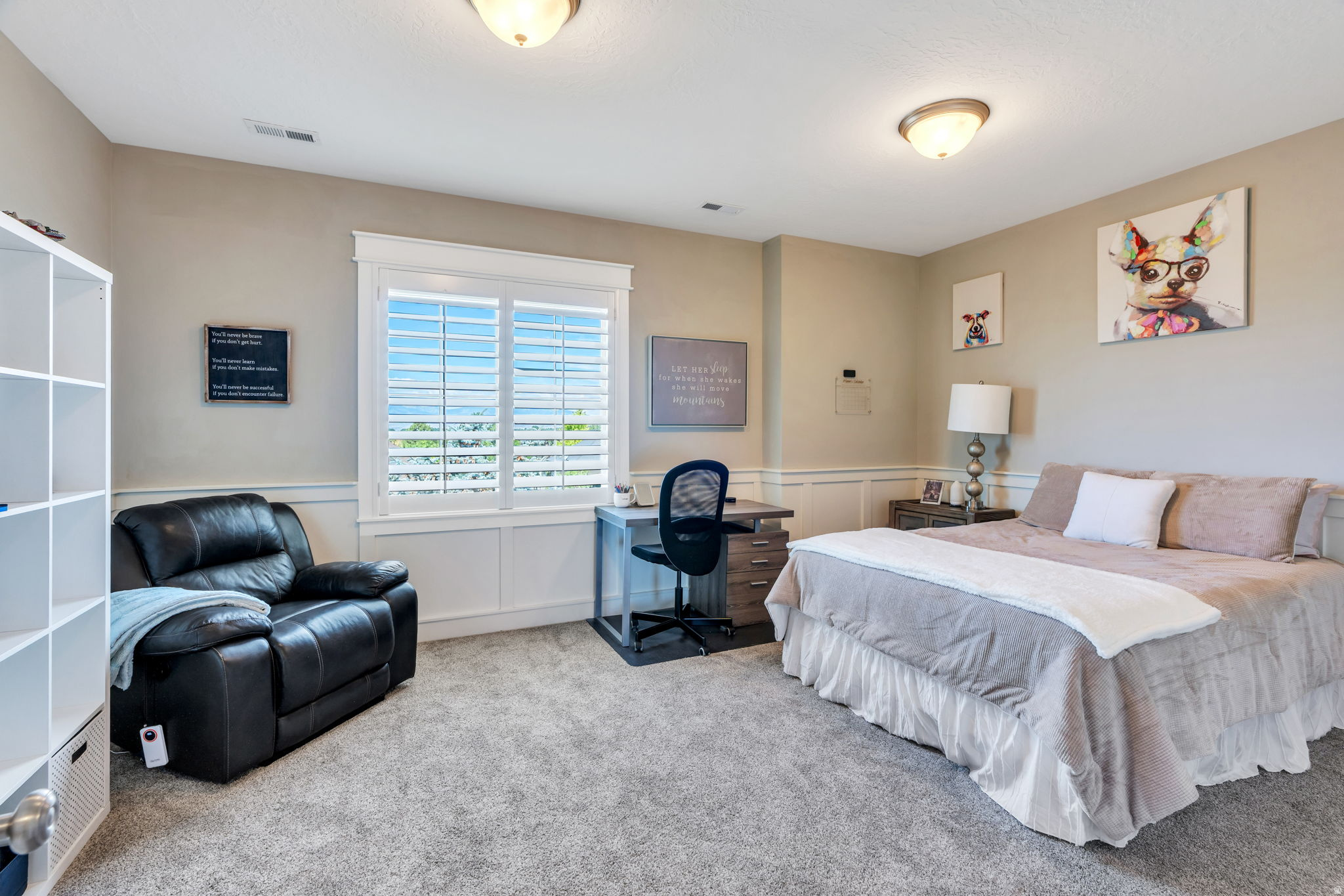 YOUNG ESTATES - Residential