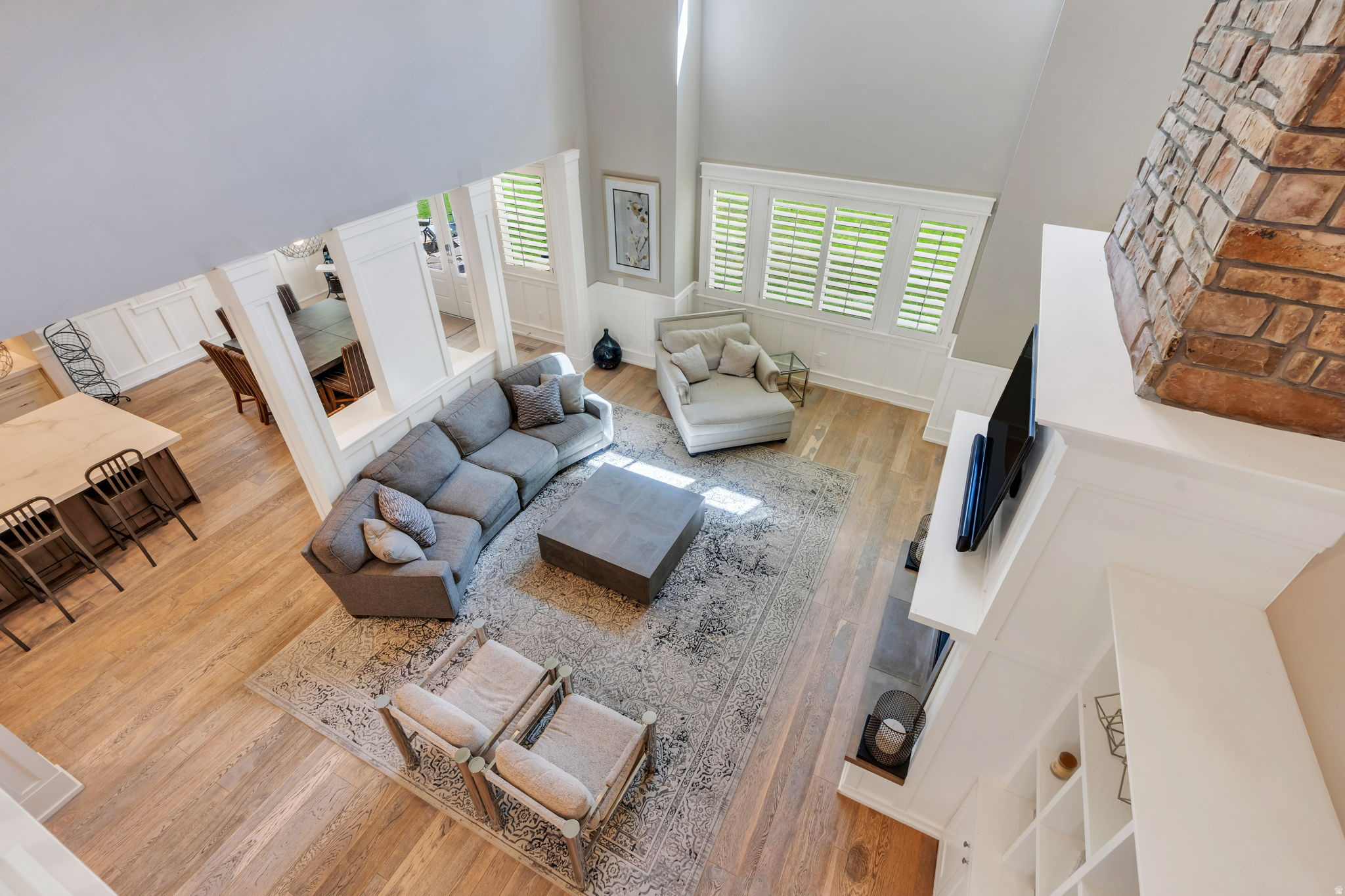 YOUNG ESTATES - Residential
