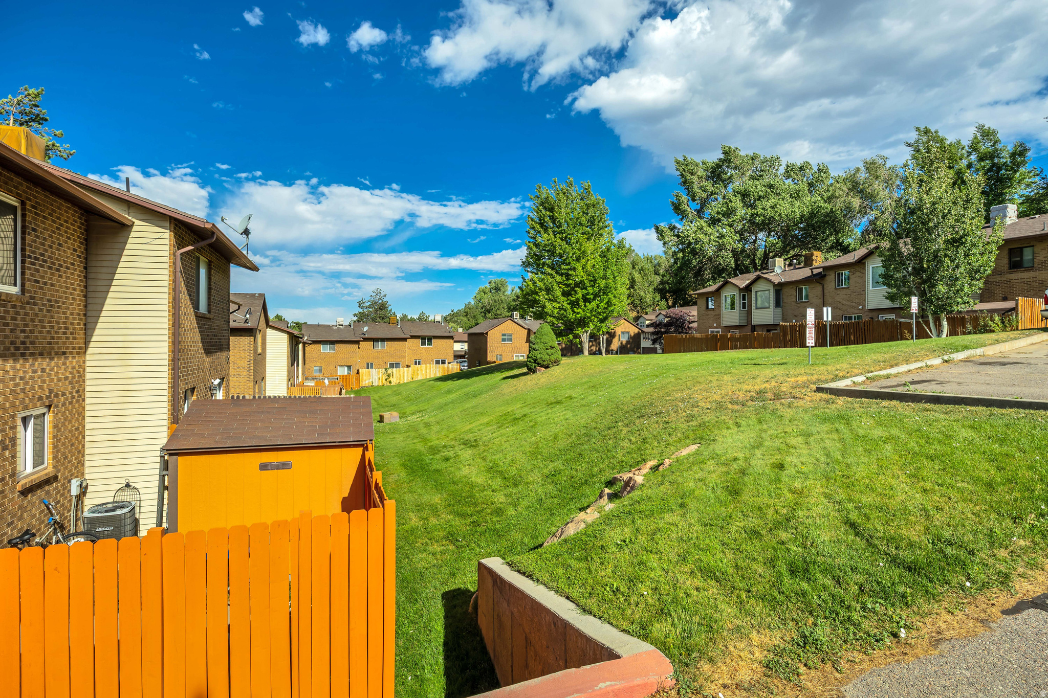 CANYON TERRACE - Residential