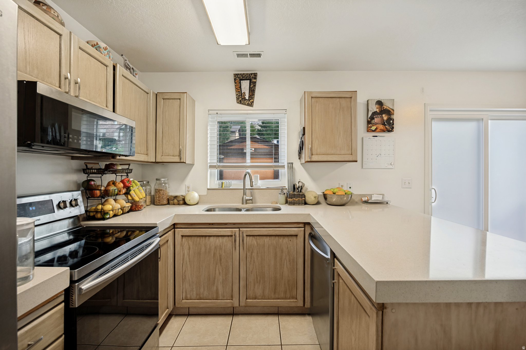 CANYON TERRACE - Residential