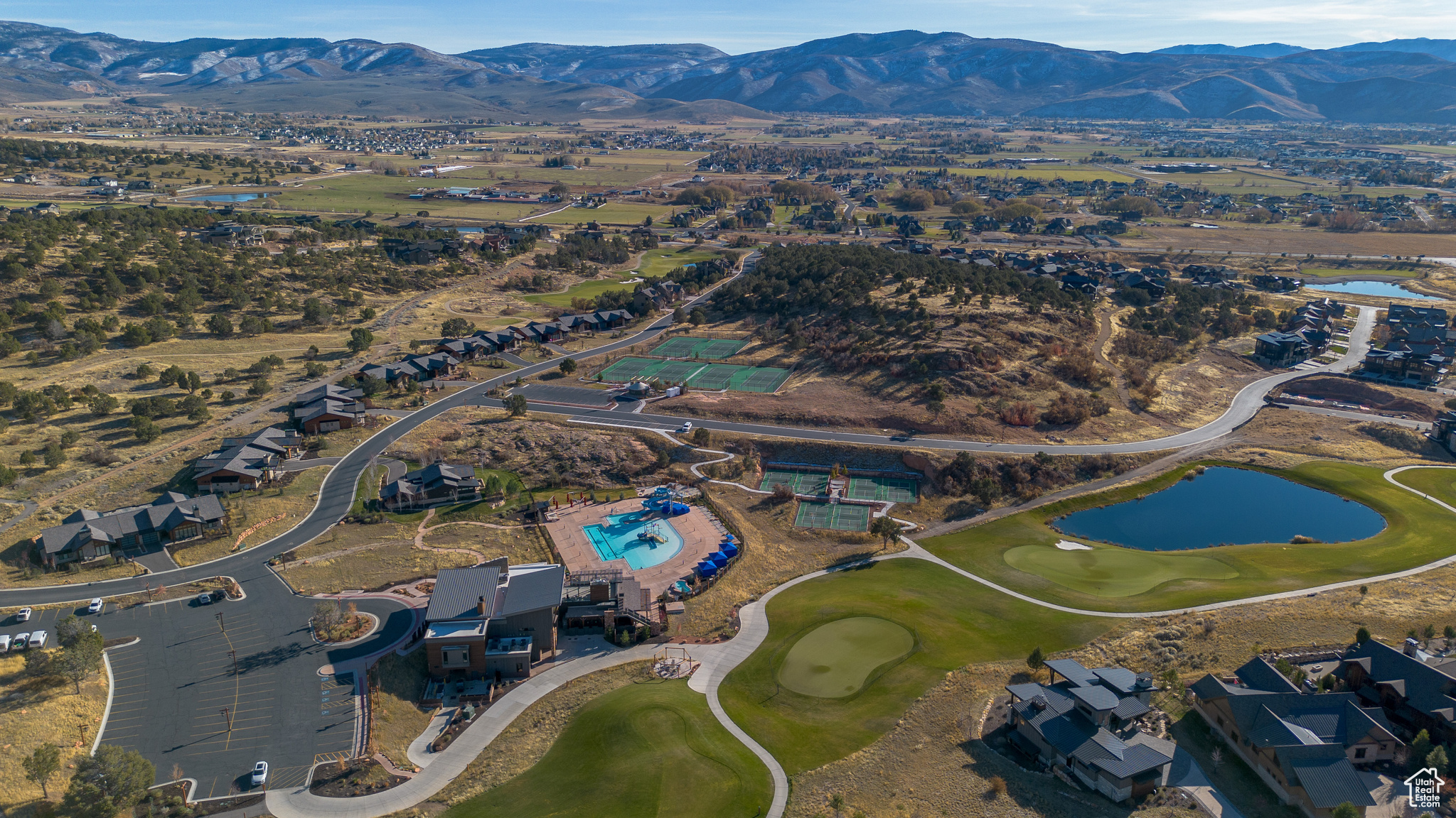 RED LEDGES - Residential