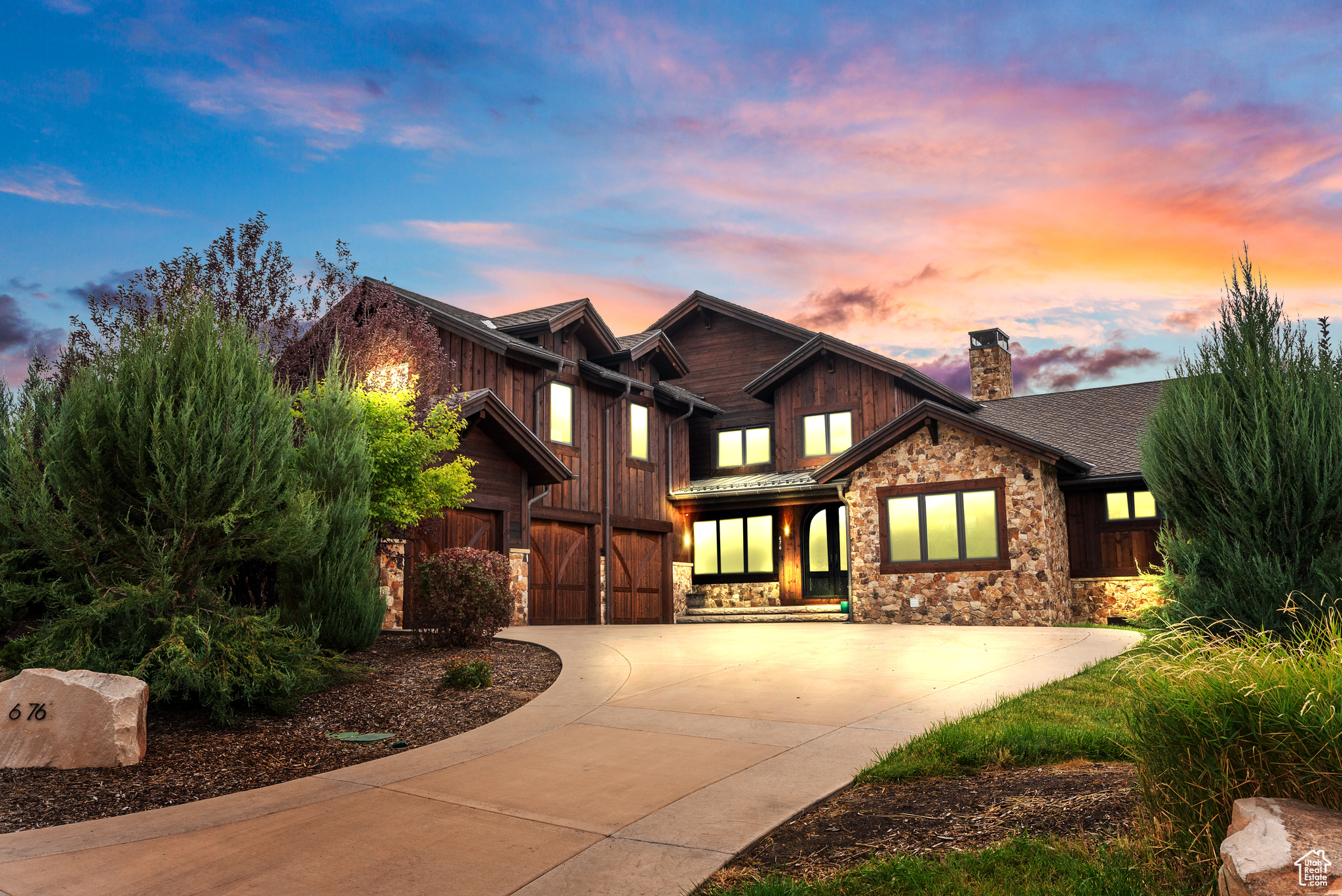 RED LEDGES - Residential