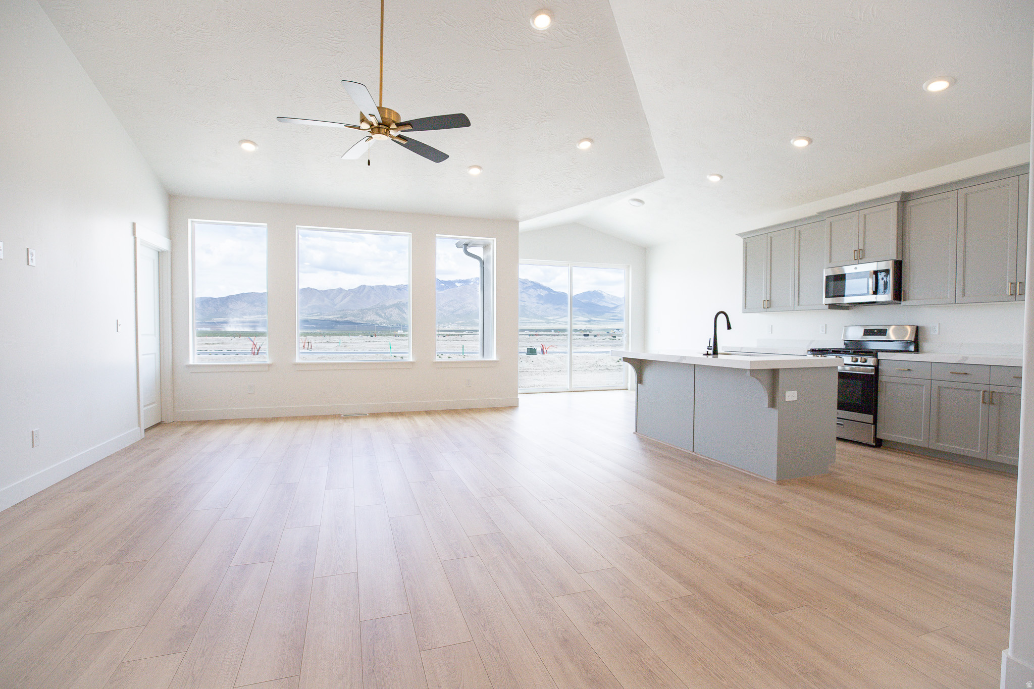 HARMONY B - Residential