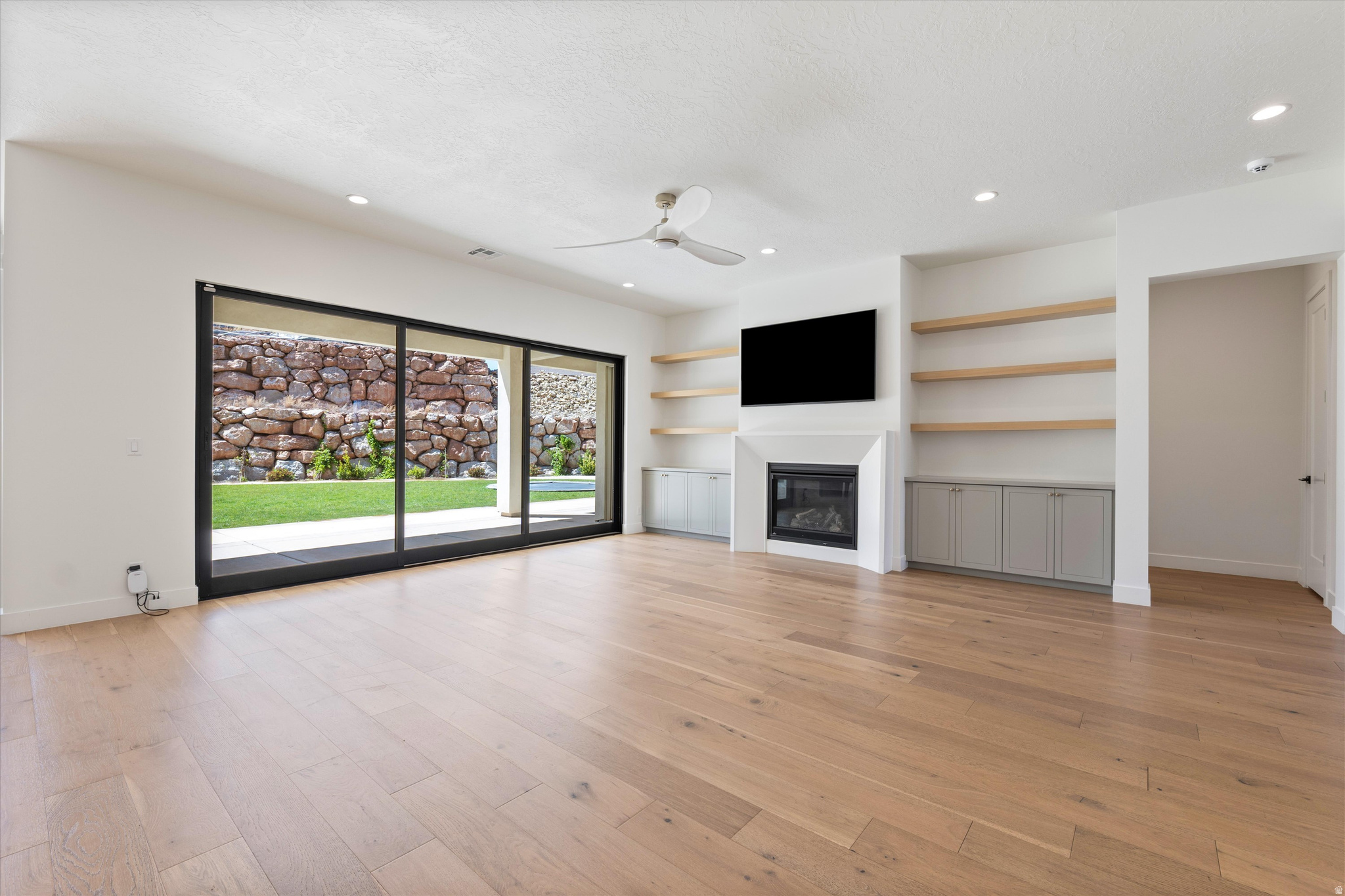 HEIGHTS AT WASHINGTON BENCH PH 3 - Residential