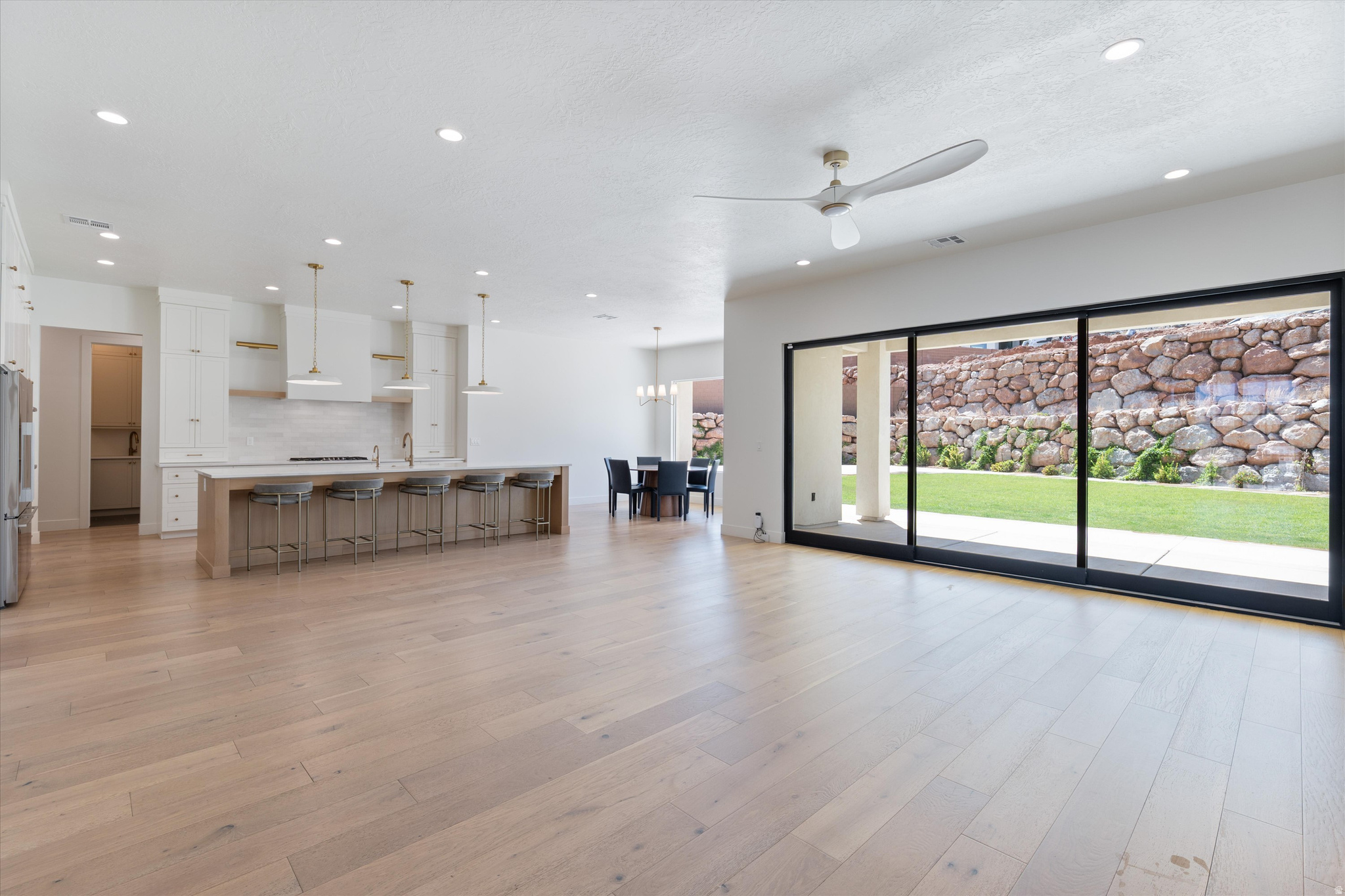 HEIGHTS AT WASHINGTON BENCH PH 3 - Residential