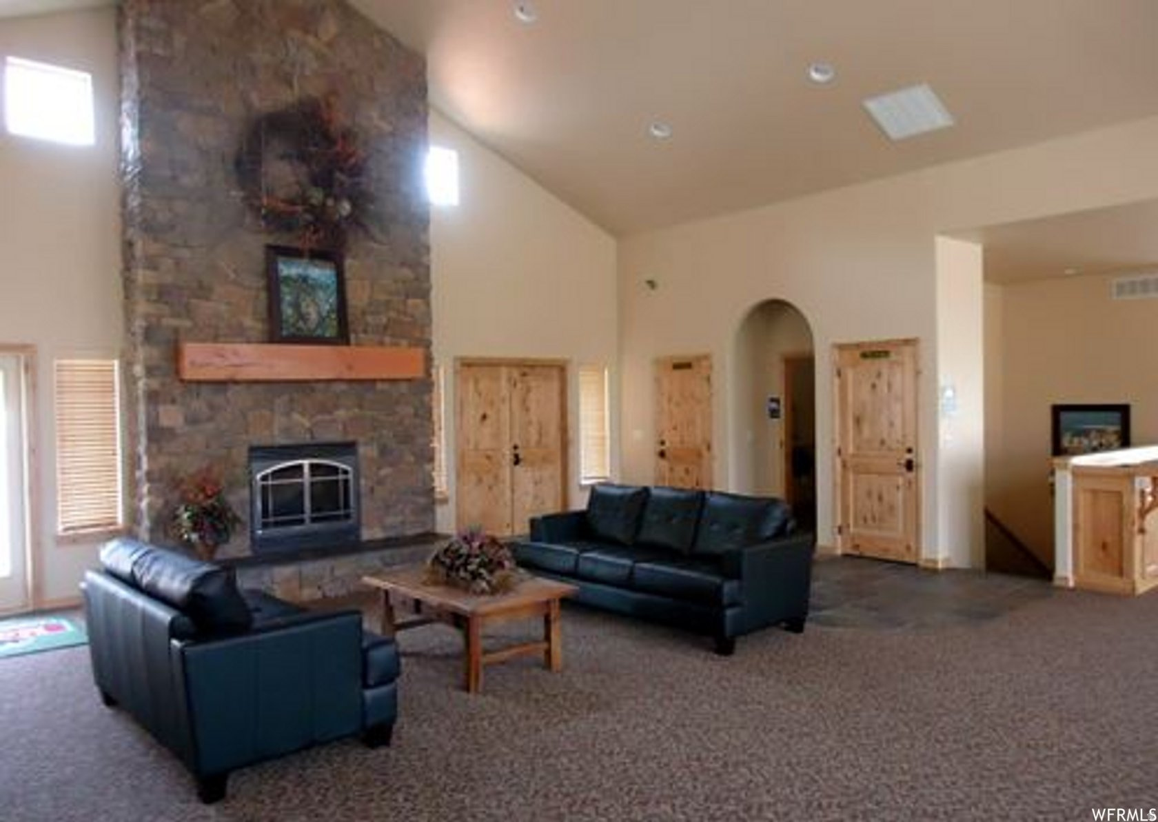 MOOSE HOLLOW - Residential