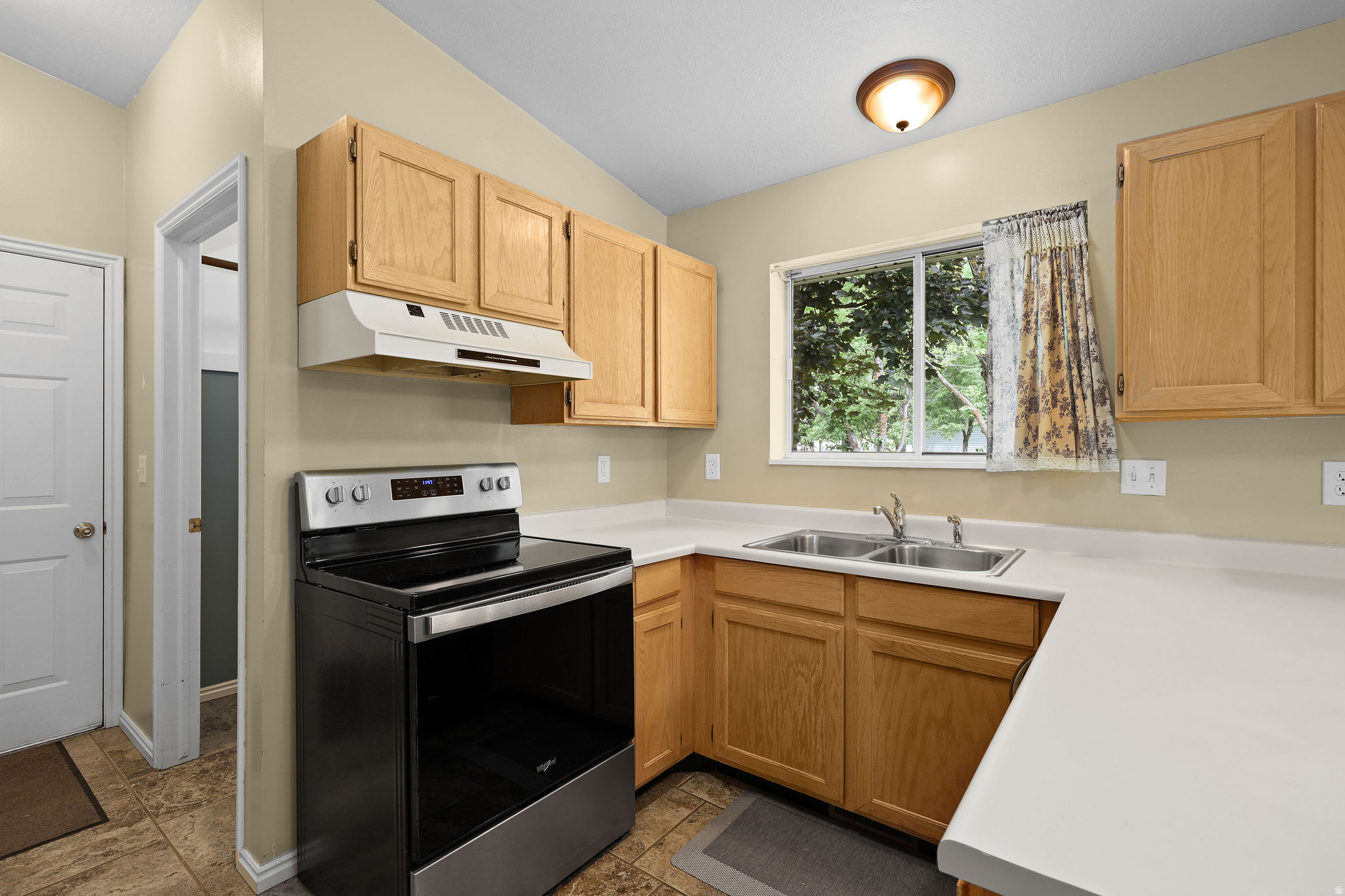 SKYVIEW ESTATES PHASE 3 - Residential