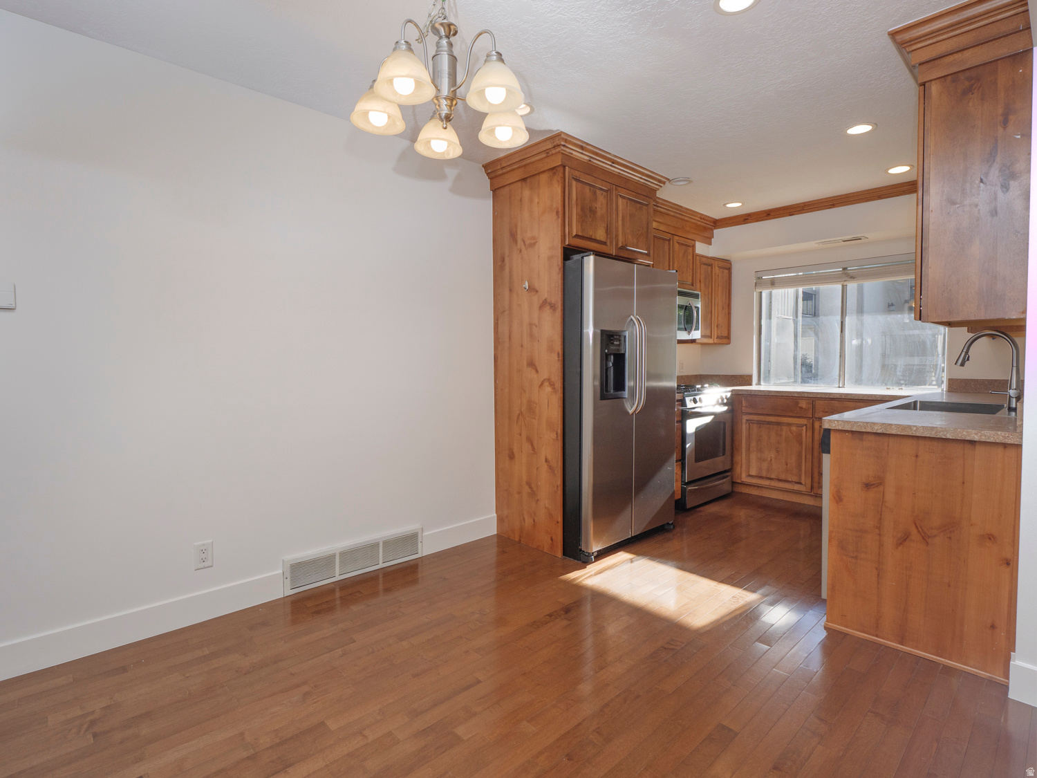 WATERBURY HOA OF UTA - Residential