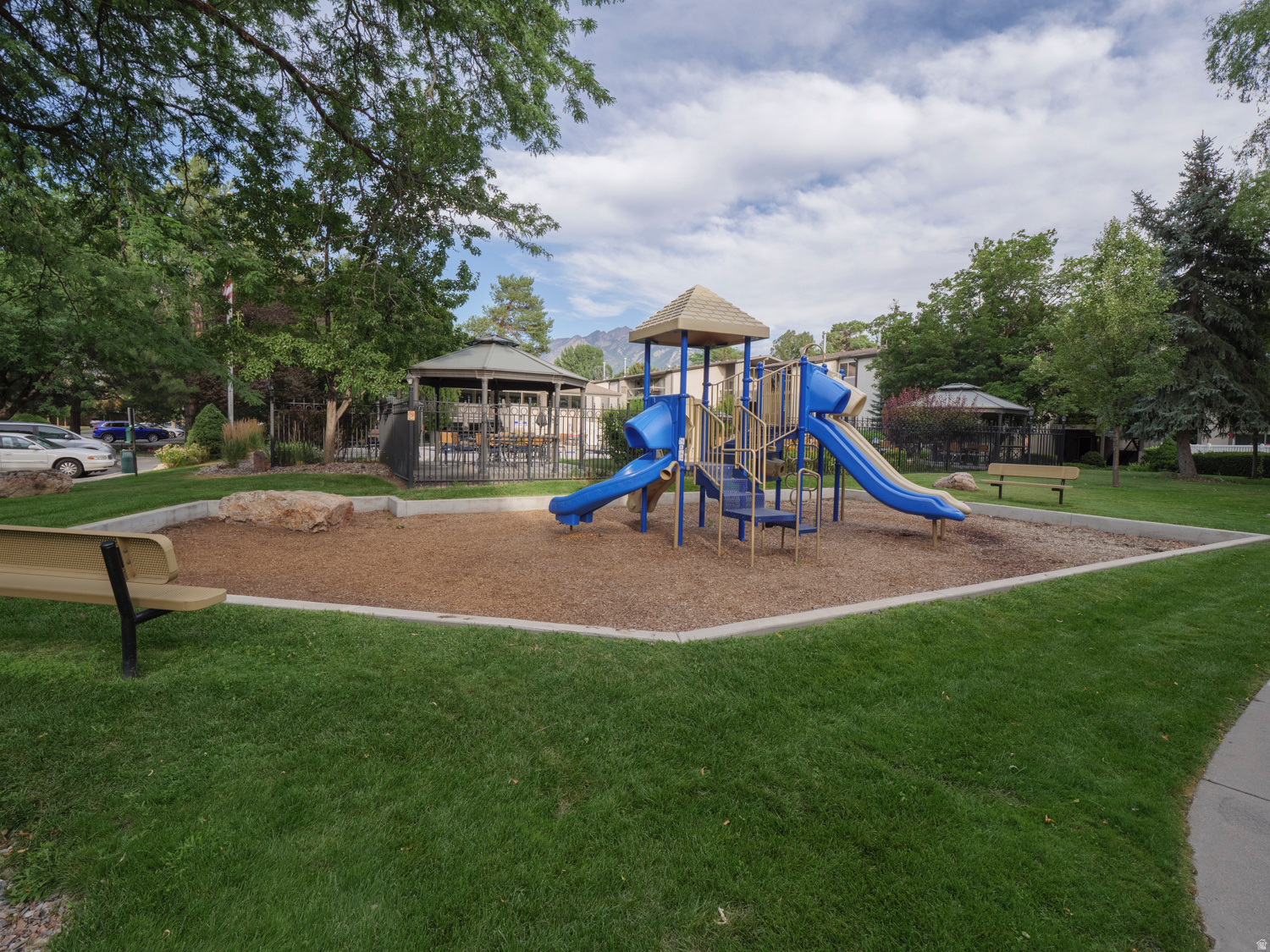 WATERBURY HOA OF UTA - Residential