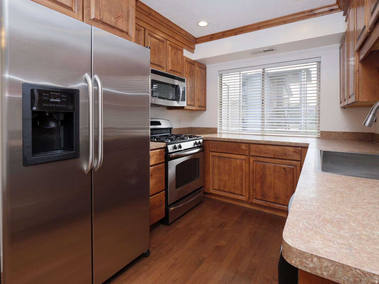 WATERBURY HOA OF UTA - Residential