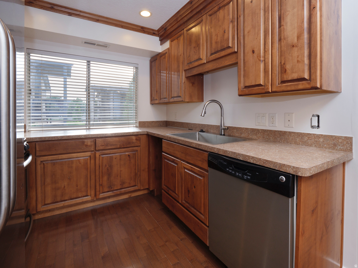 WATERBURY HOA OF UTA - Residential