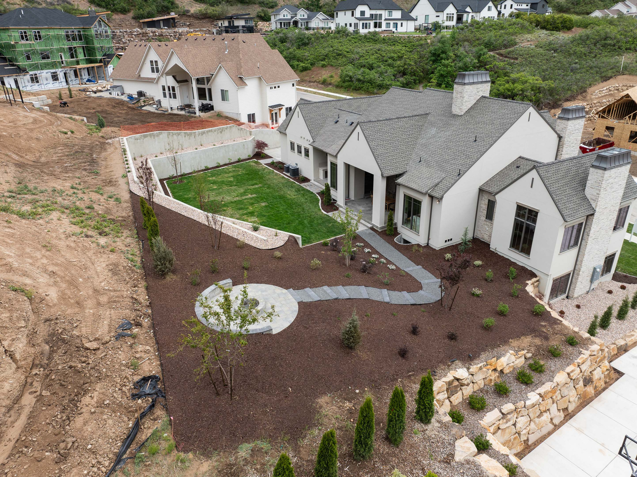 HIDDEN HOLLOW - Residential