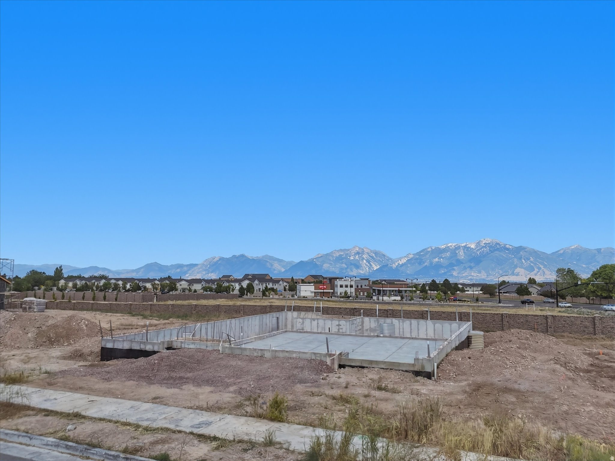 J AND J FARMS - Residential